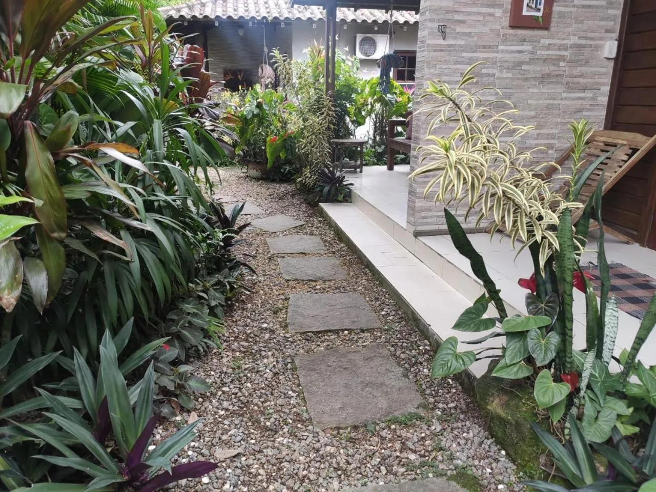 Garden in Eliconial Paraty Pousada