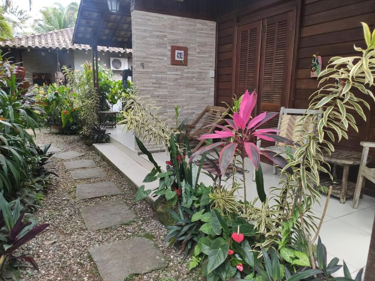 Garden in Eliconial Paraty Pousada