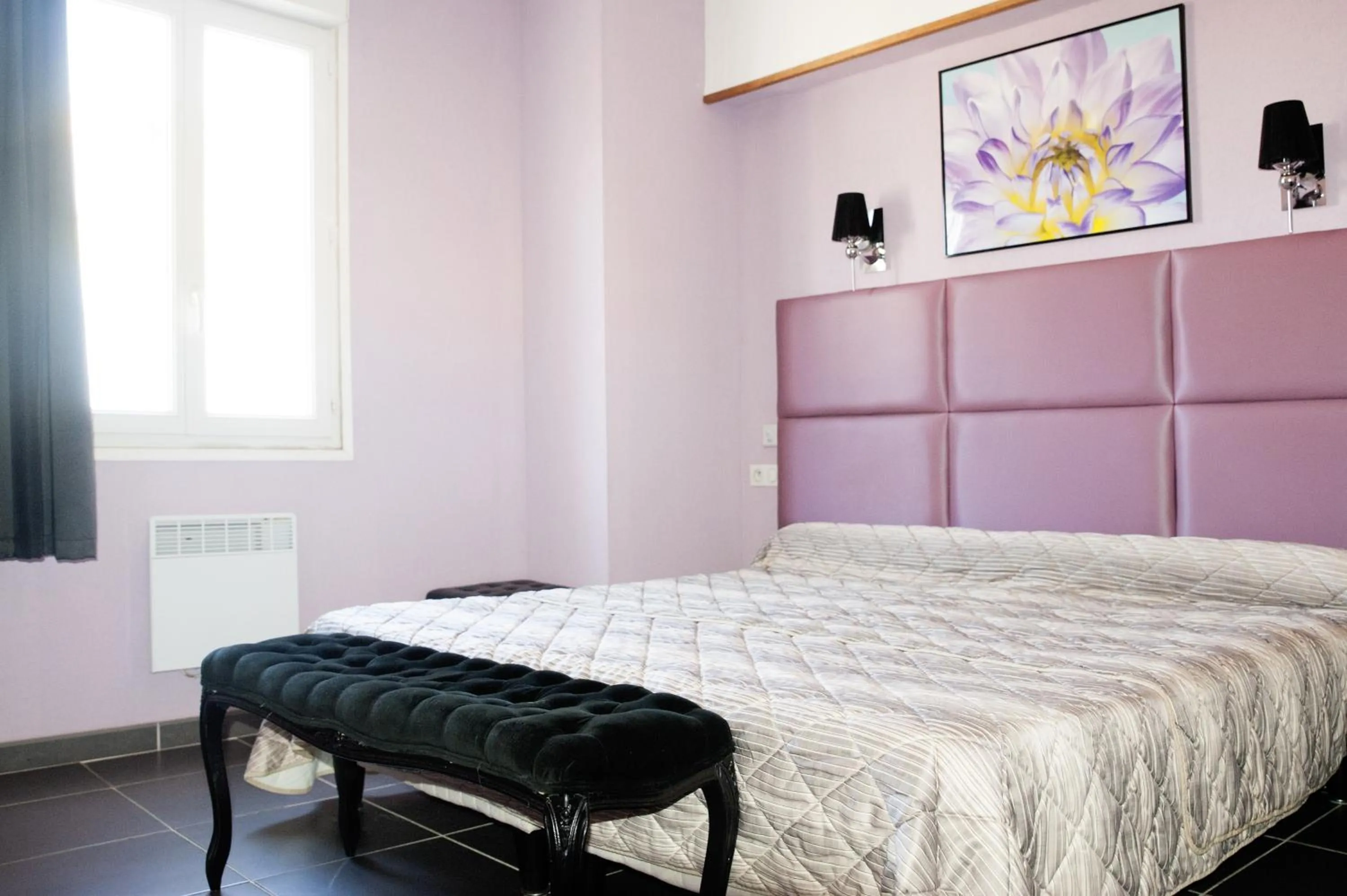 Bedroom in Splendid Hôtel