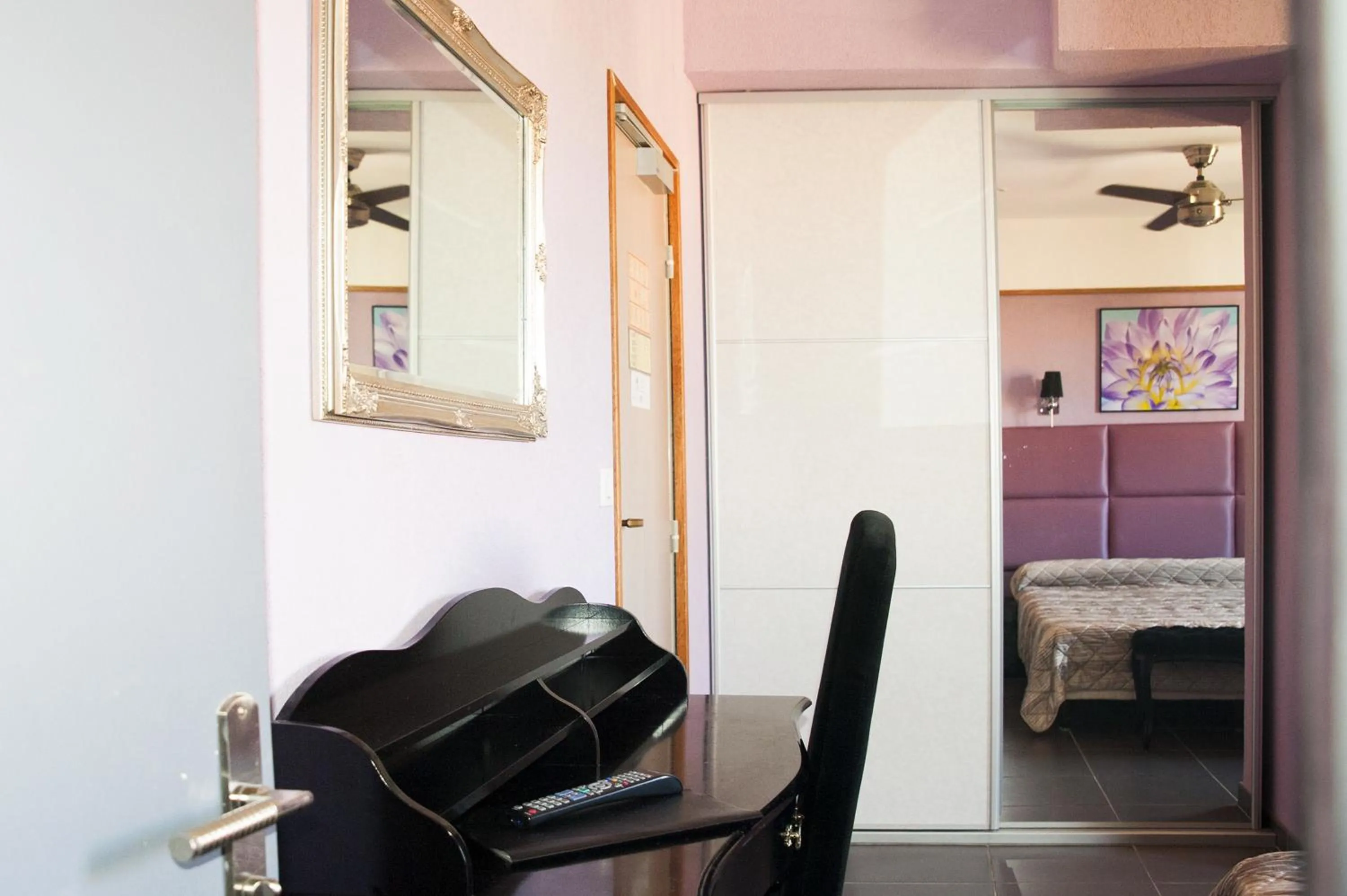 Bedroom in Splendid Hôtel