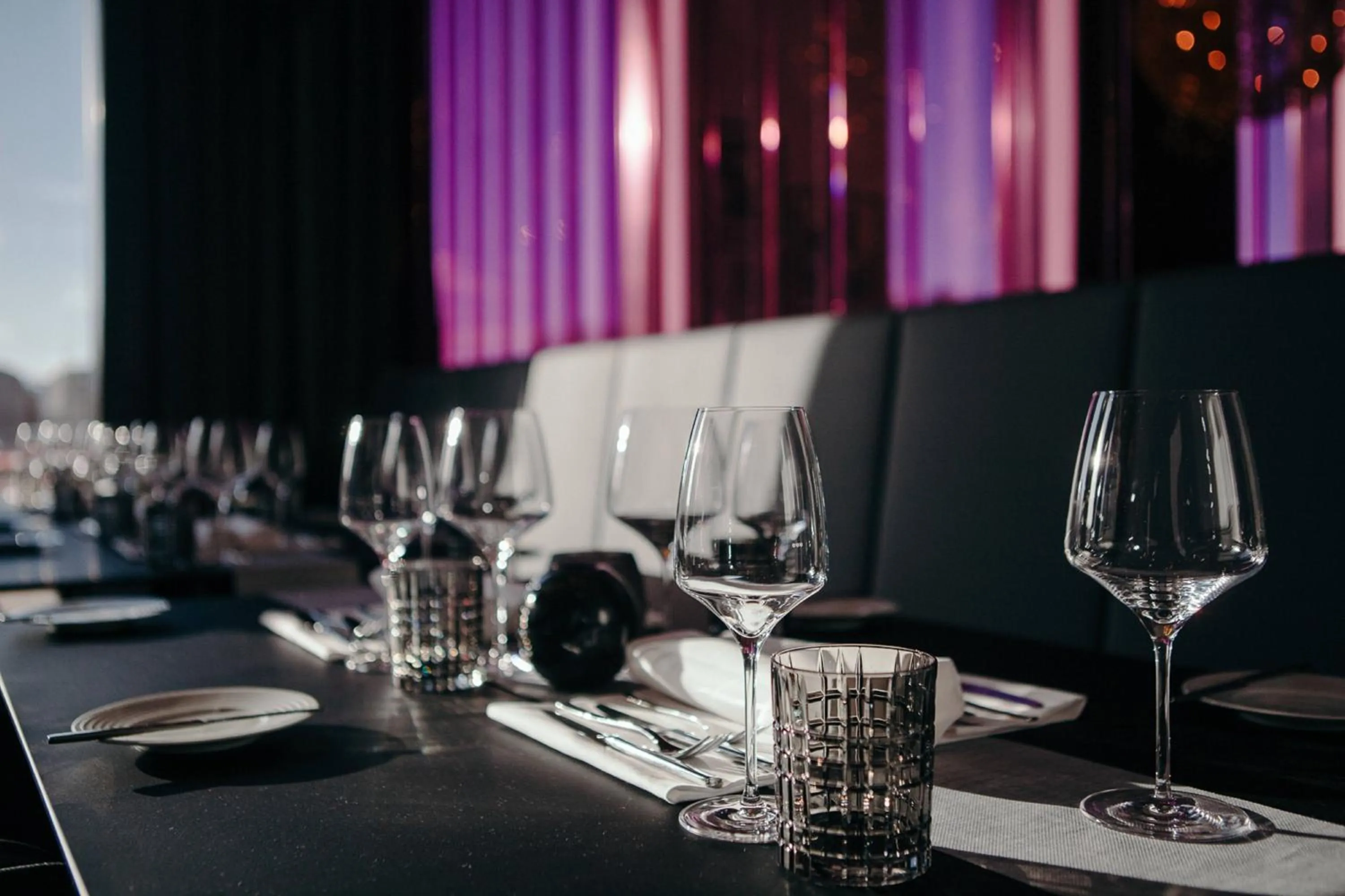 Restaurant/places to eat in Airport Plaza Hotel Hamburg