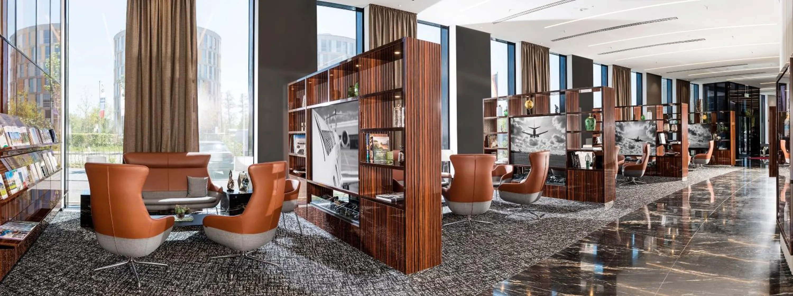 Property building in Airport Plaza Hotel Hamburg