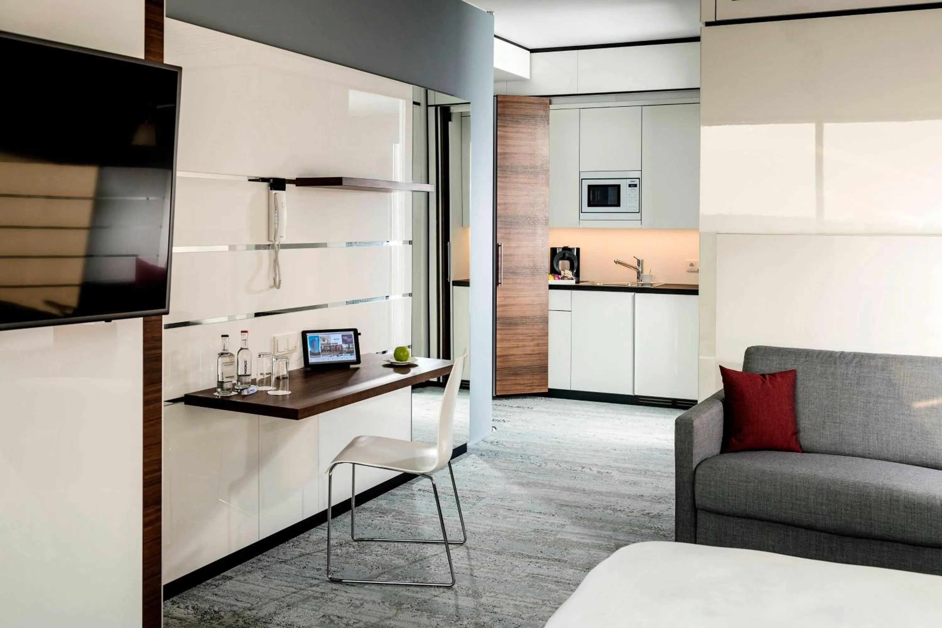 Photo of the whole room in Airport Plaza Hotel Hamburg