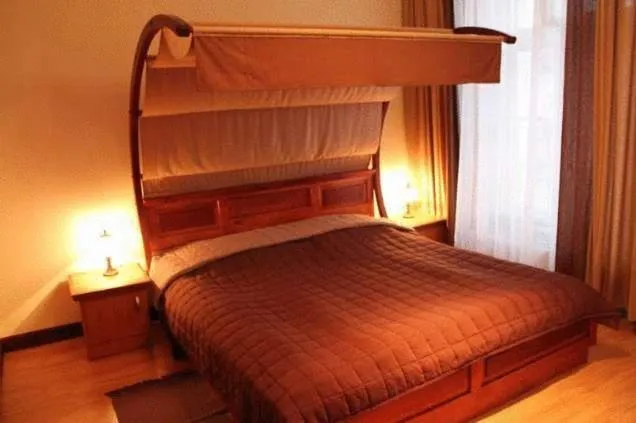Bed in Hotel City