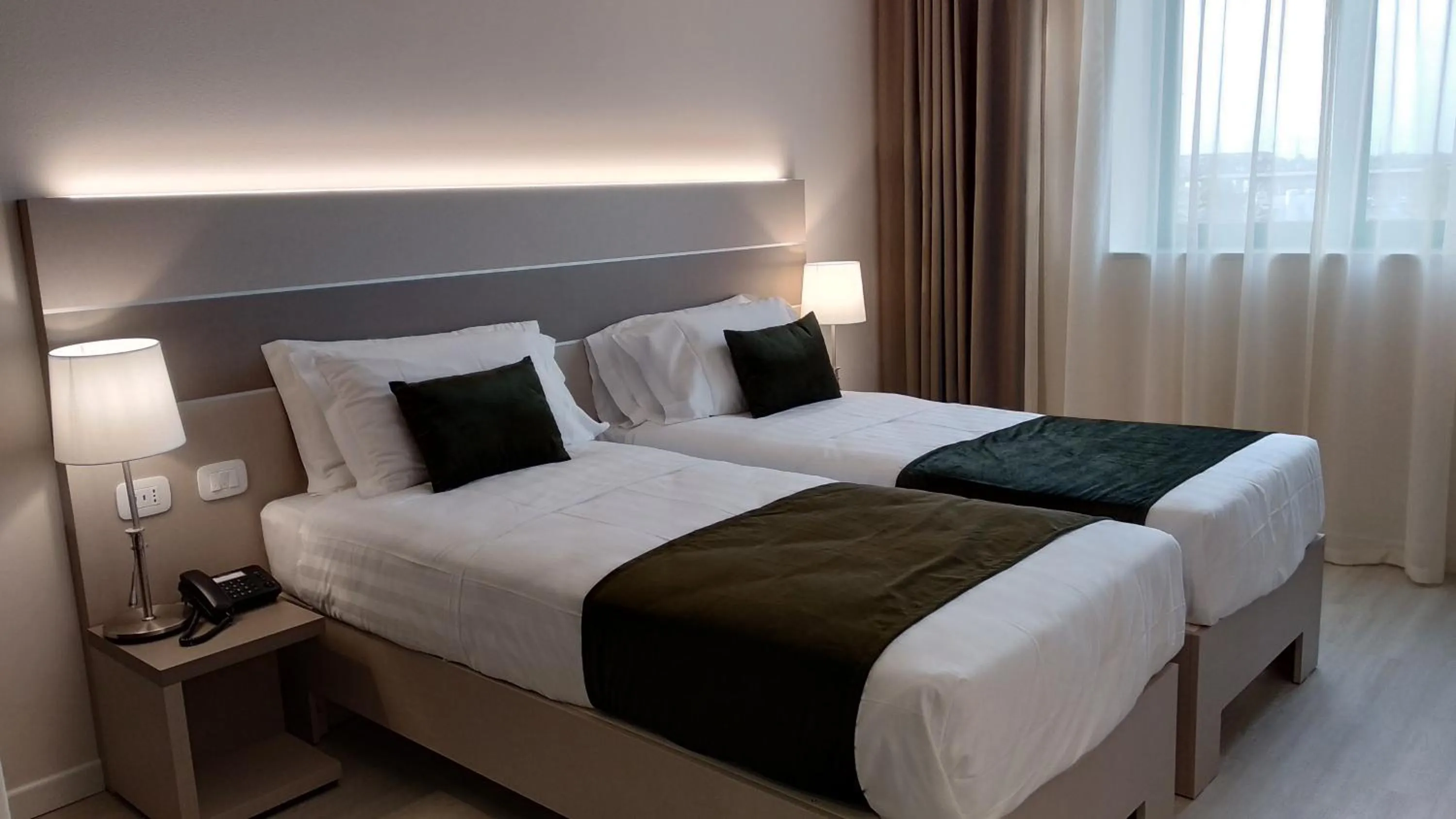 Photo of the whole room, Bed in Hotel Glis