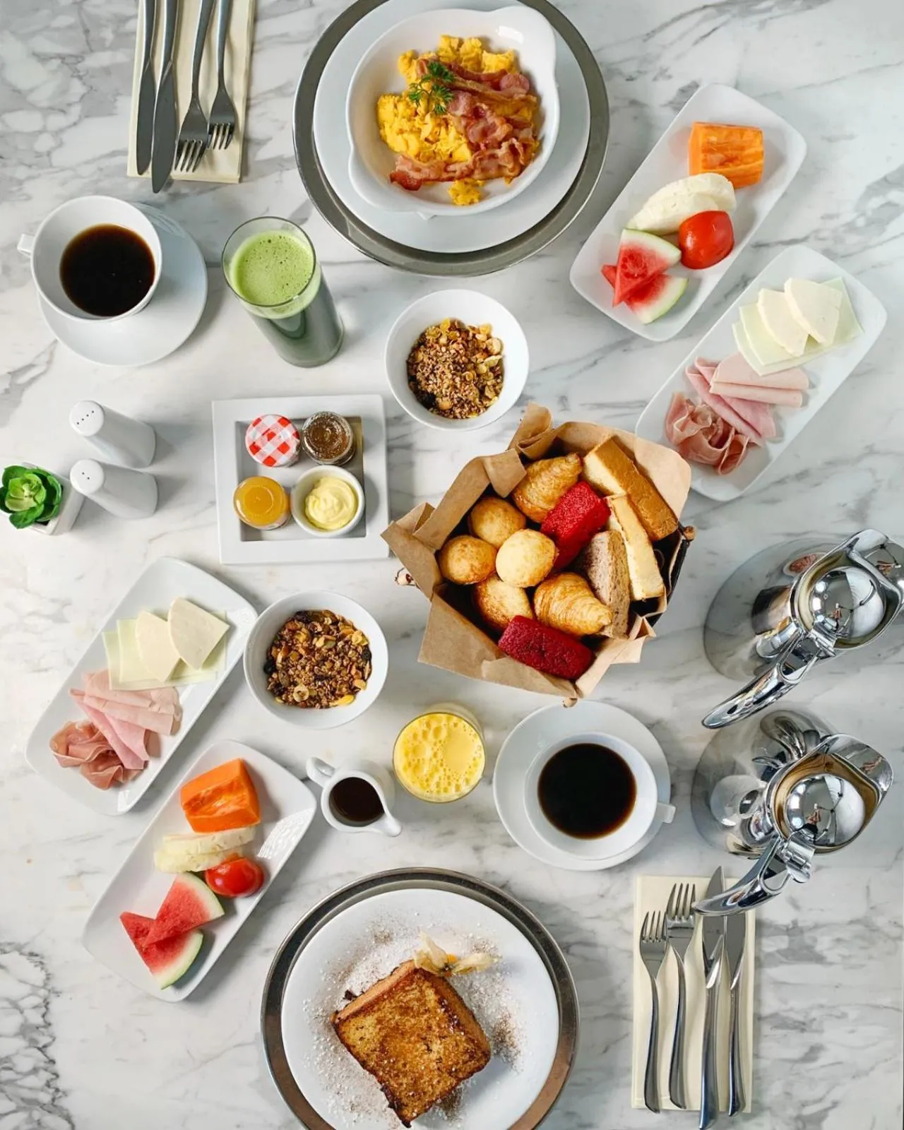 Breakfast in Hotel Unique