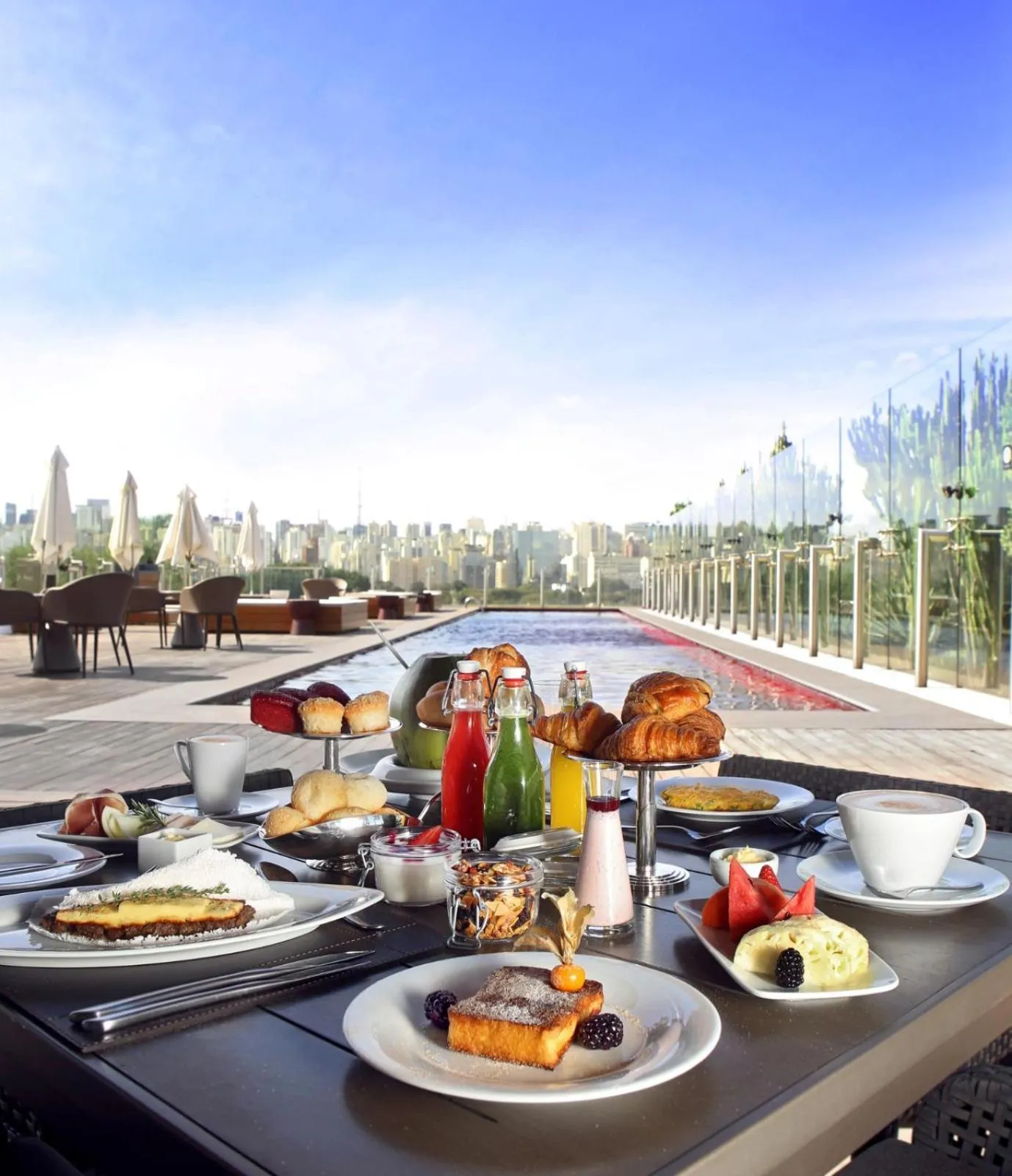 Breakfast in Hotel Unique