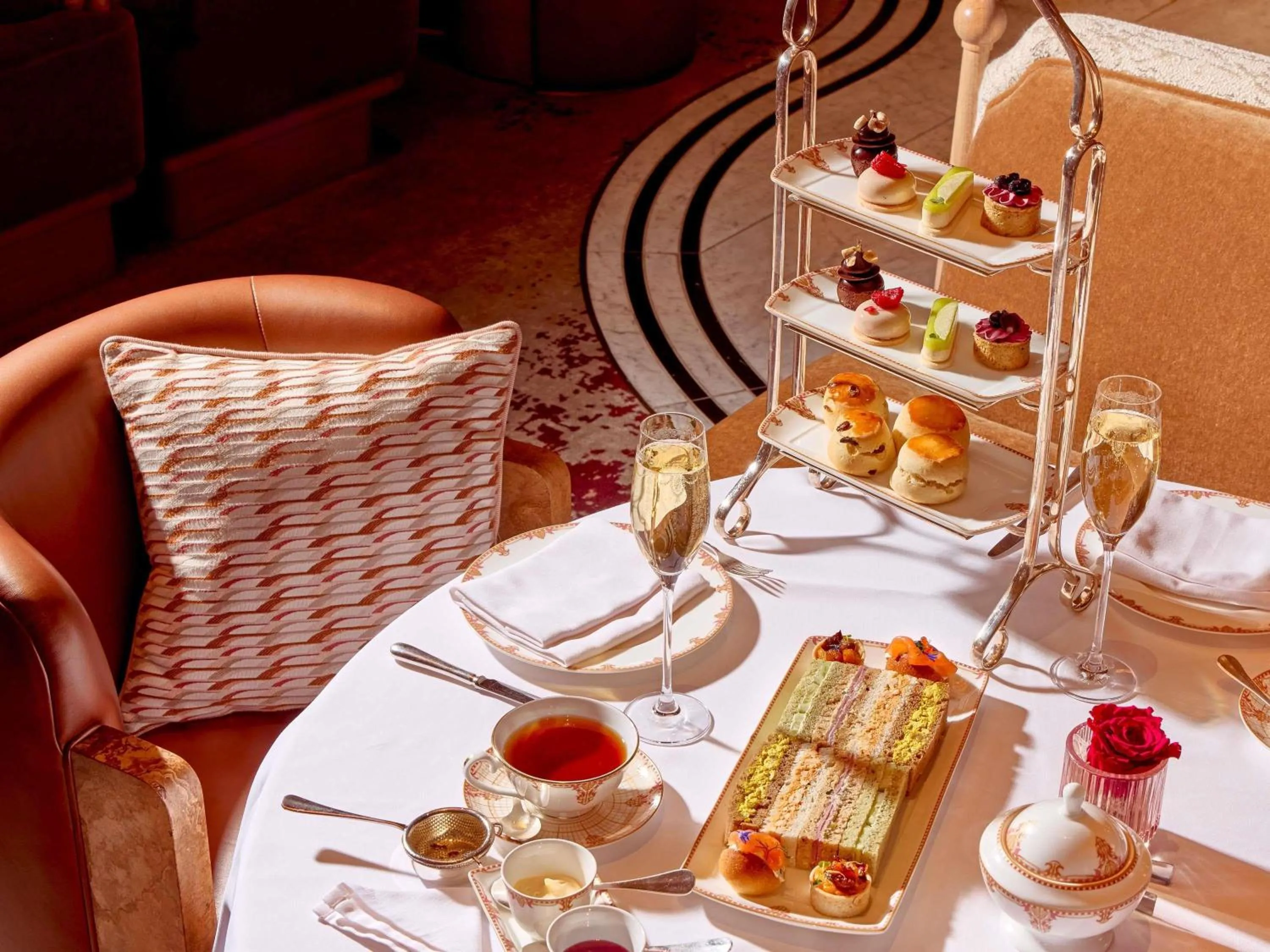 Restaurant/places to eat in The Savoy