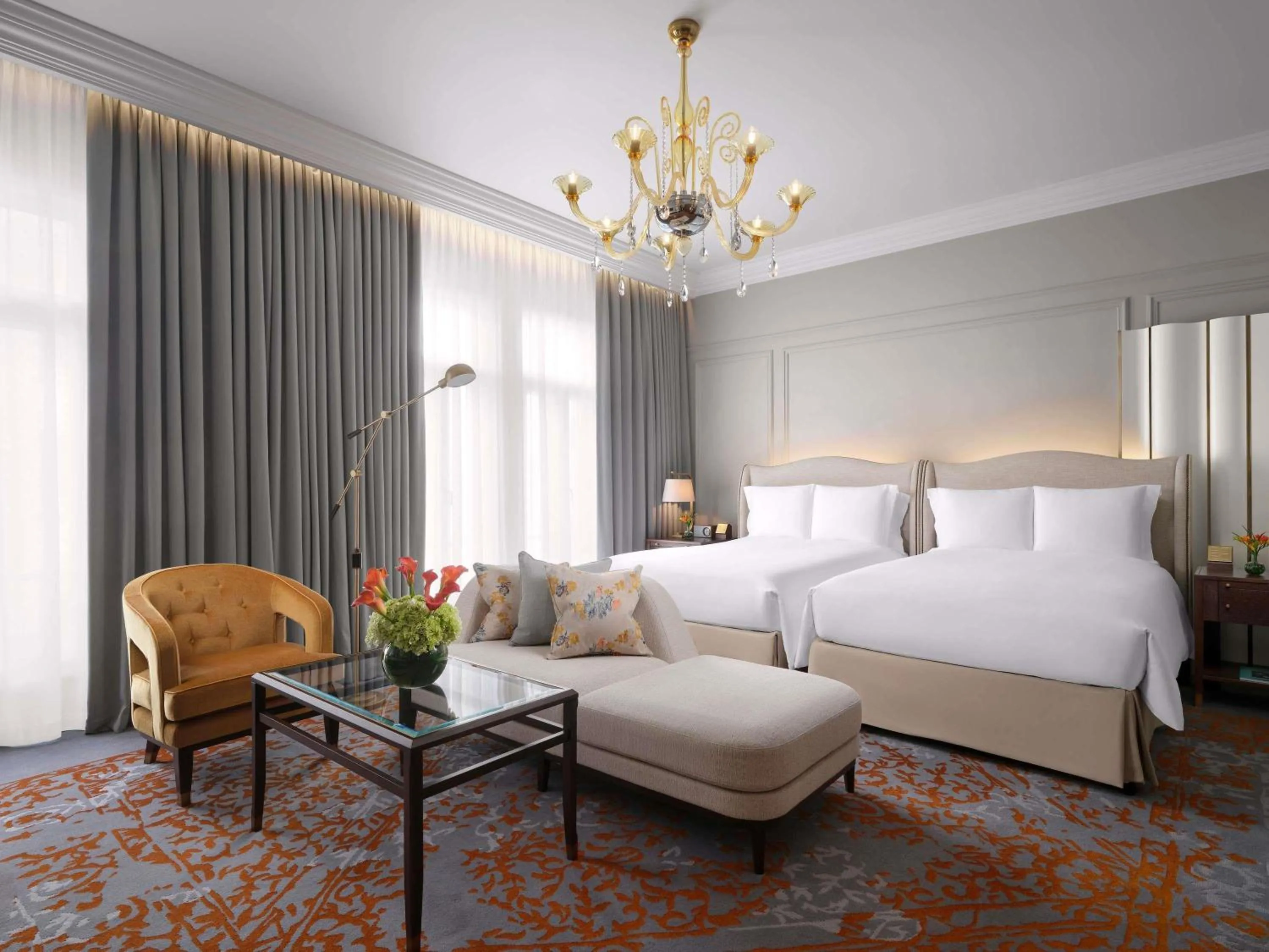 Bedroom, Bed in The Savoy