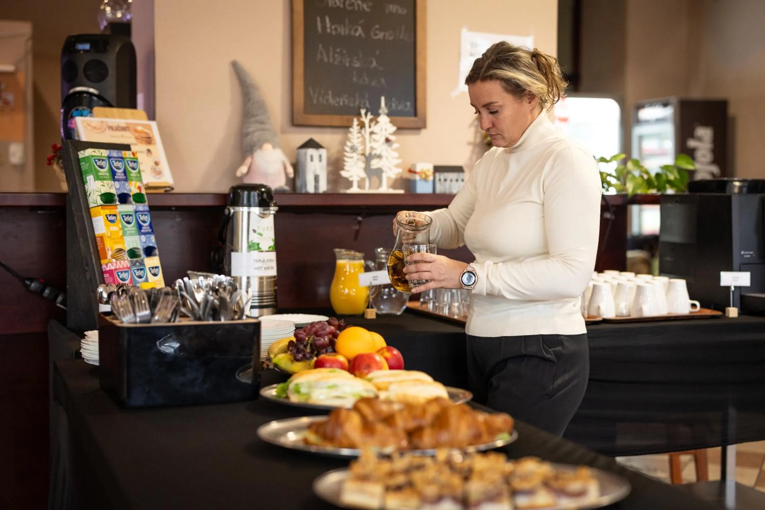 Restaurant/places to eat in Parkhotel Terezín