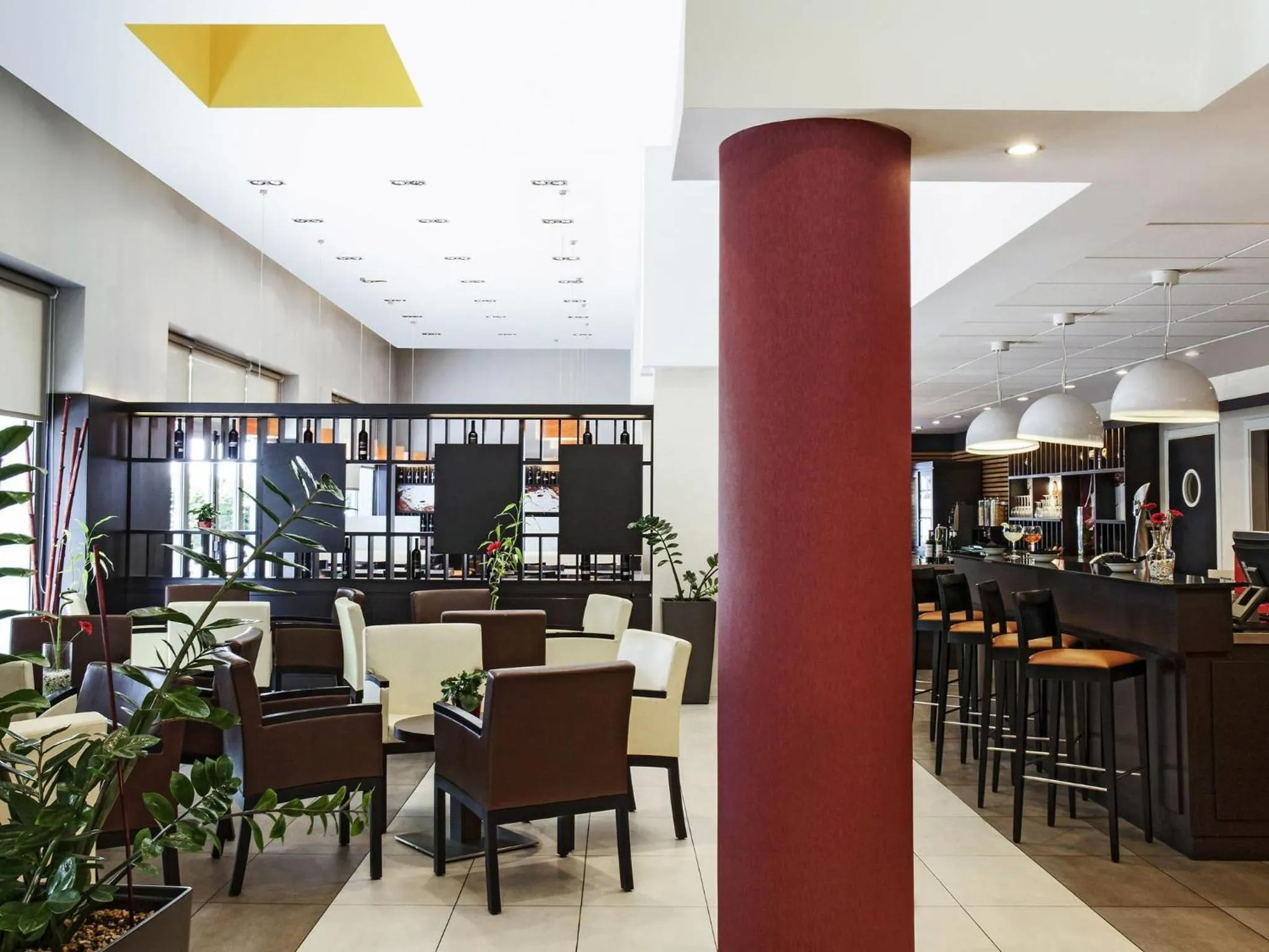 Restaurant/places to eat in Ibis Barcelona Mollet
