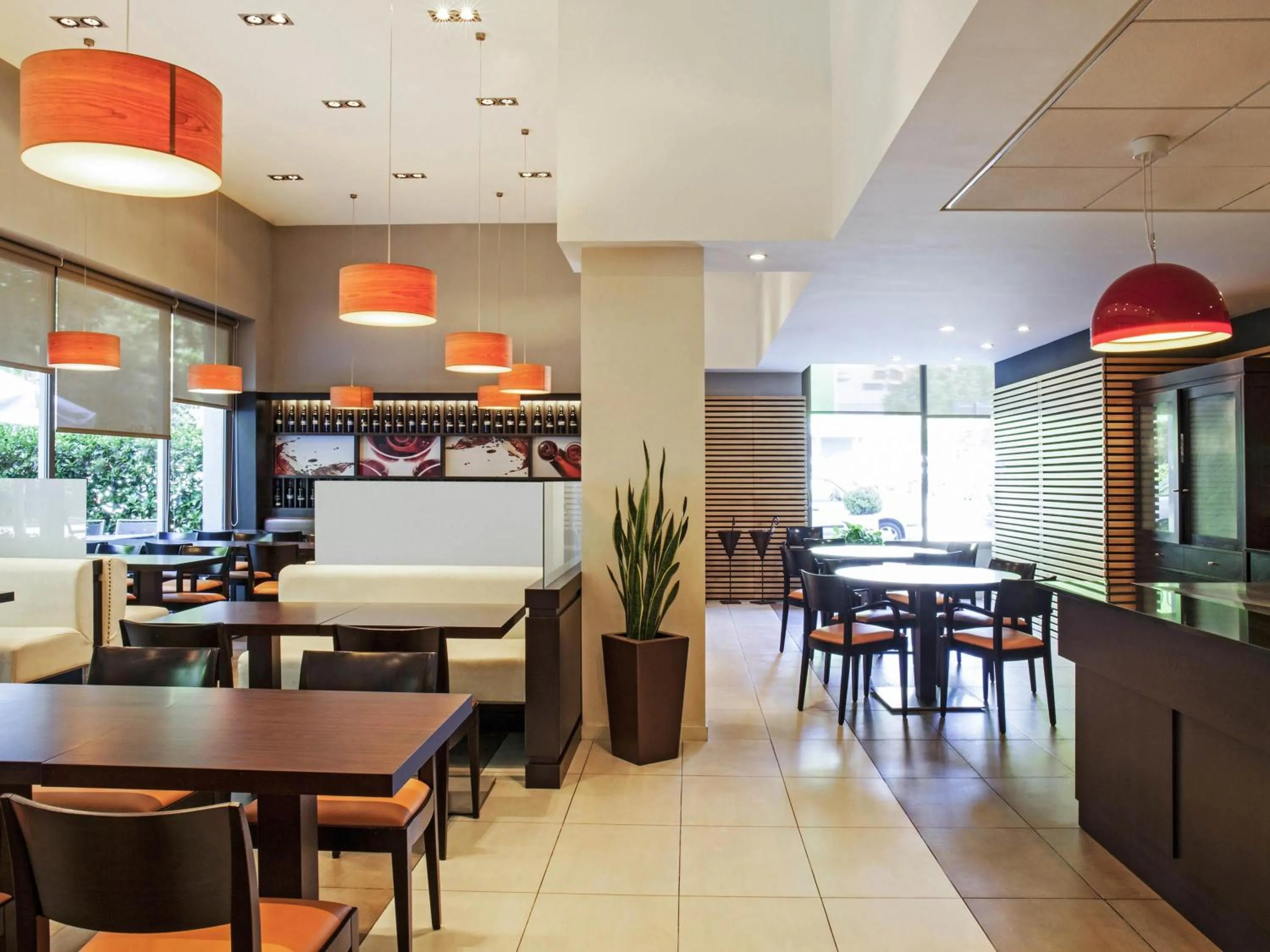 Lounge or bar in Ibis Barcelona Mollet