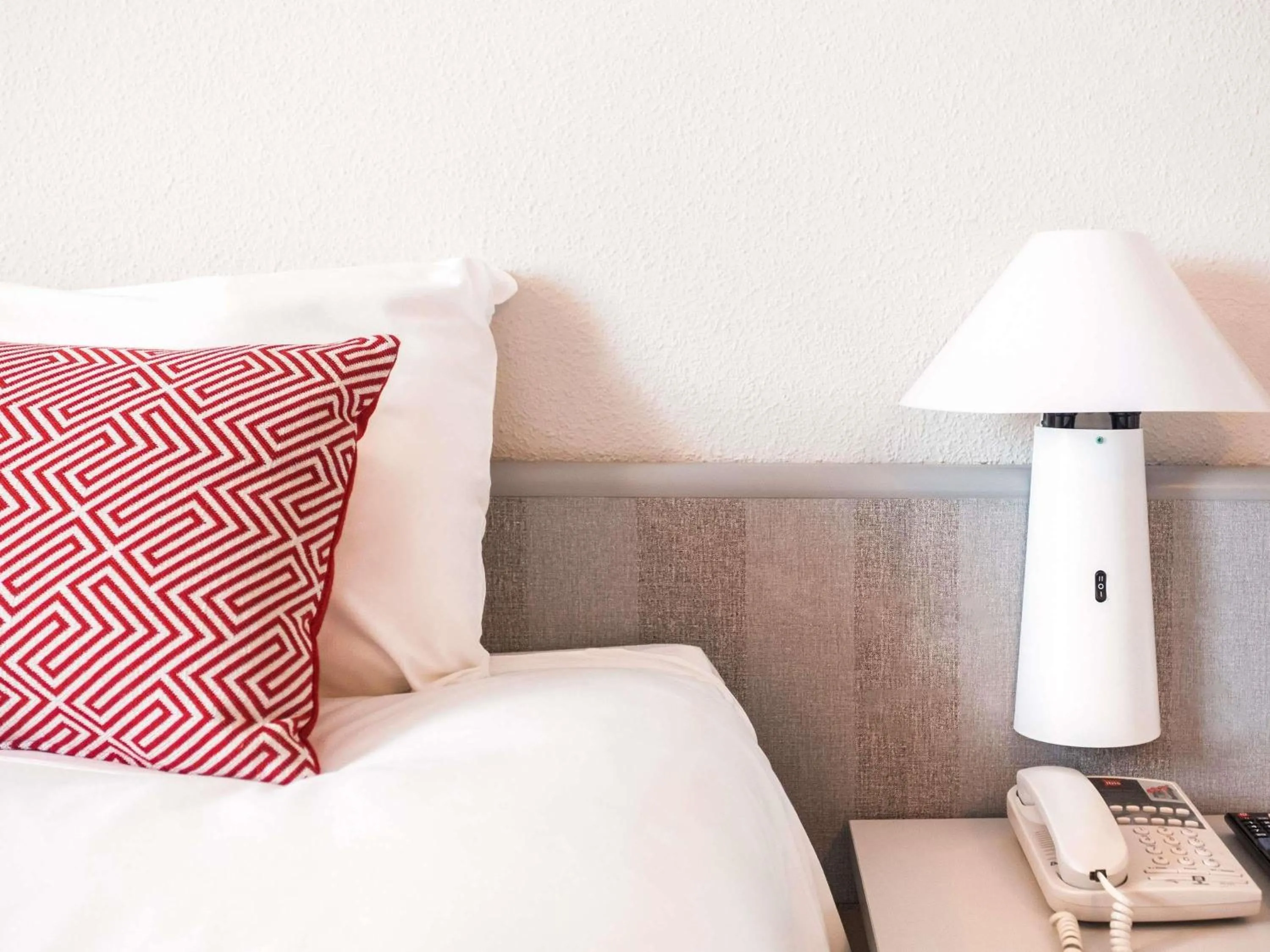 Bedroom, Bed in Ibis Valencia Alfafar