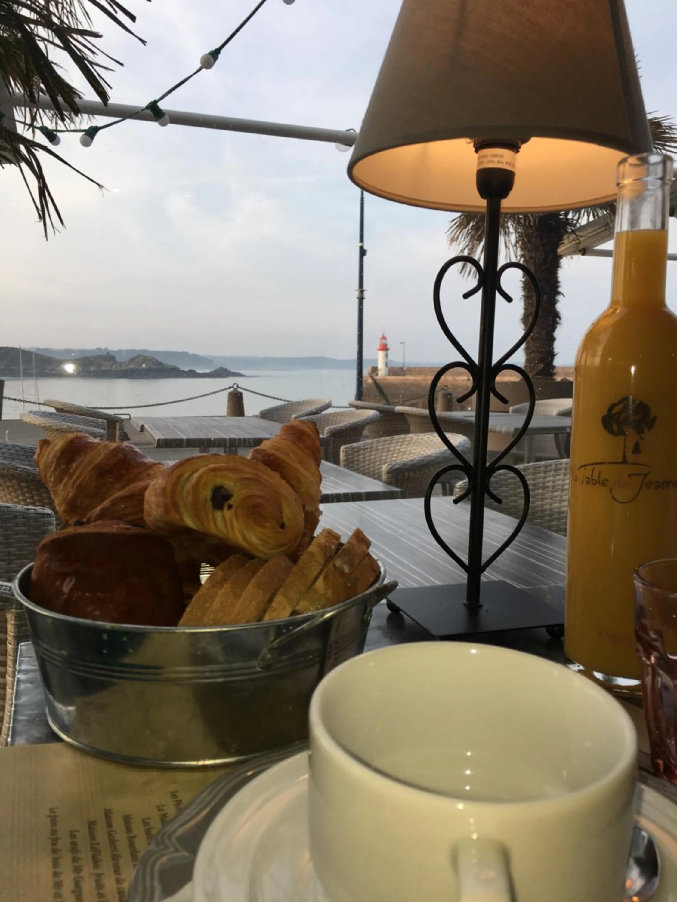 La Table De Jeanne - Hôtel & Restaurant