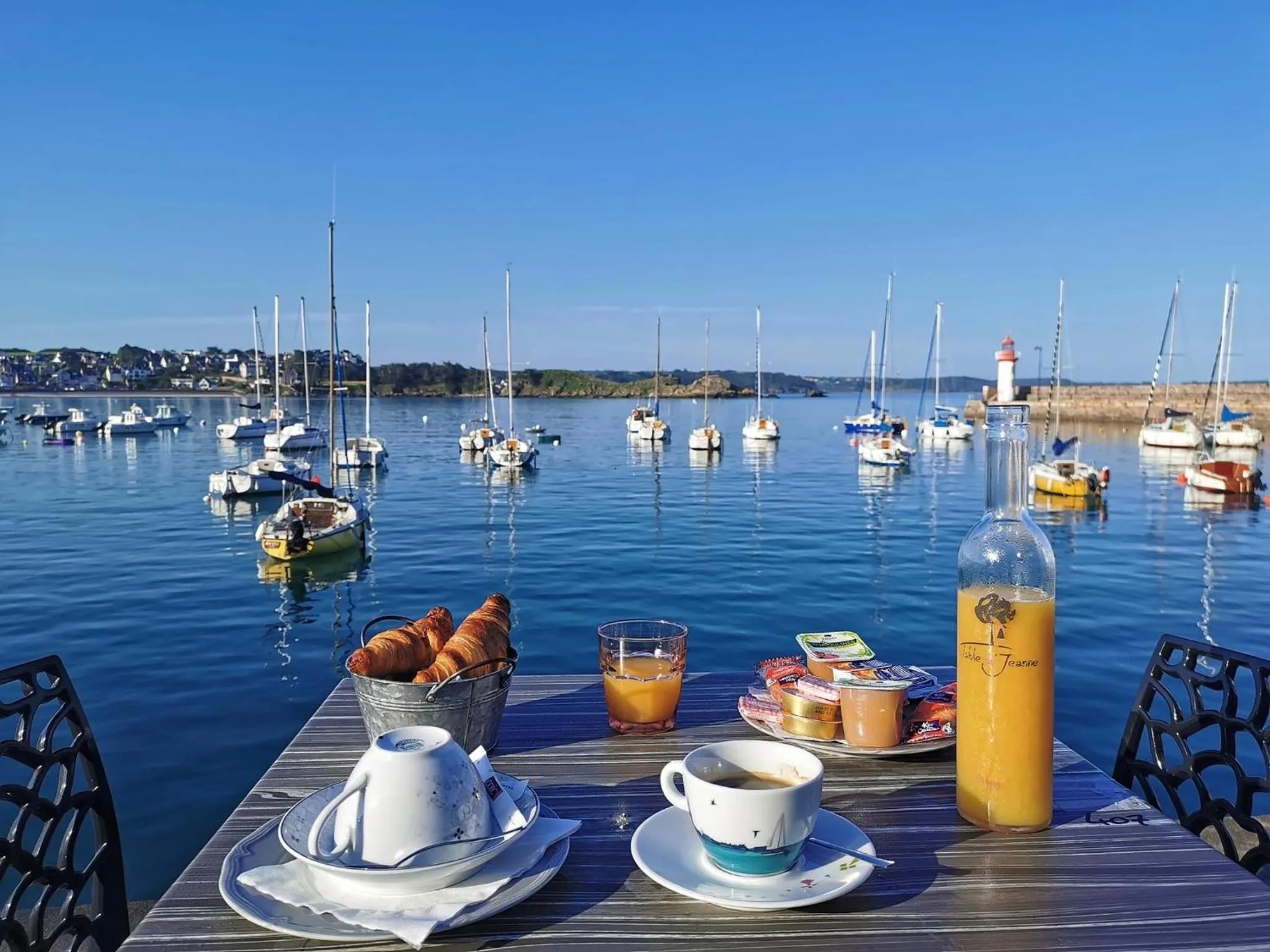 La Table De Jeanne - Hôtel & Restaurant