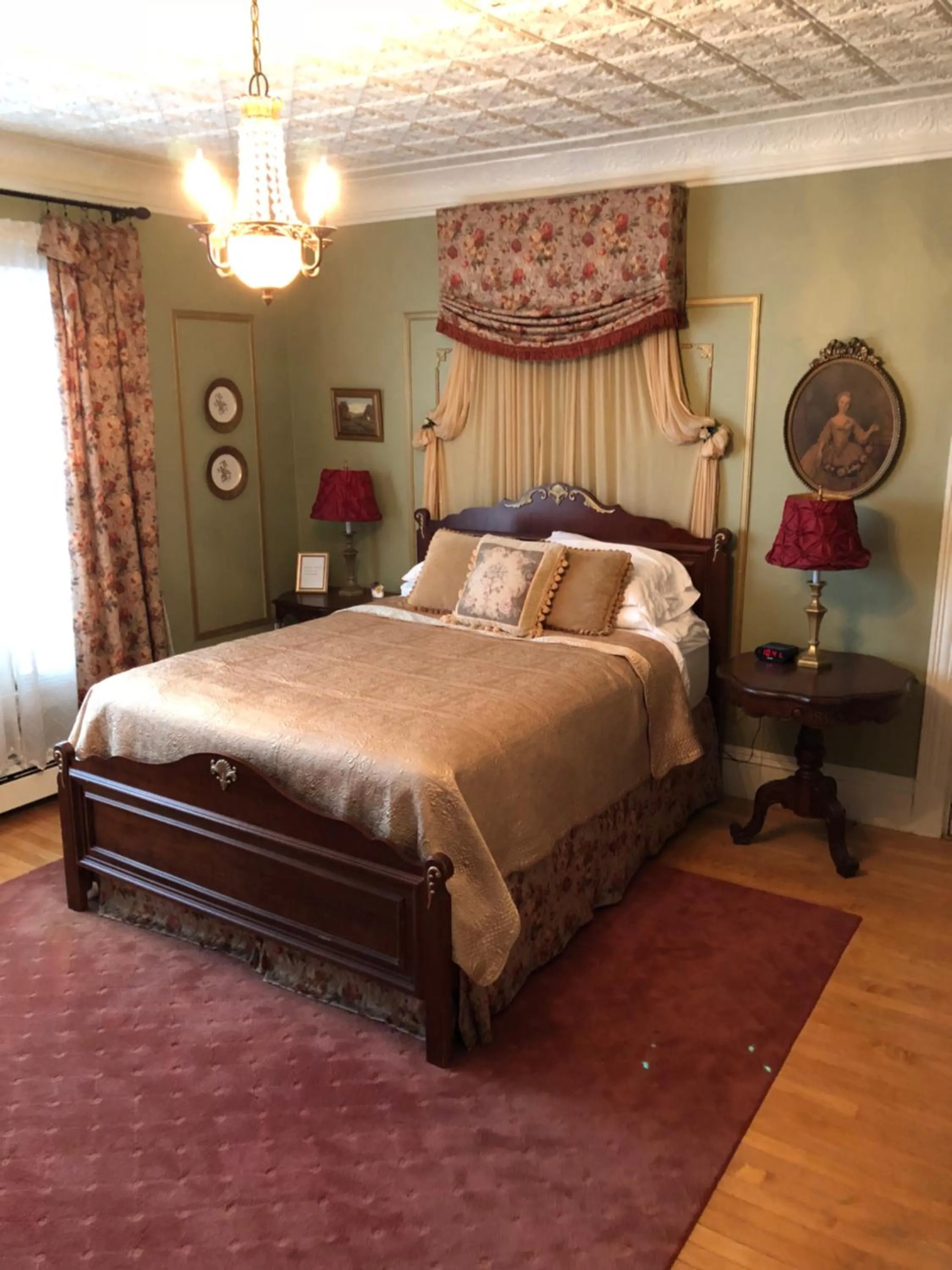 Deluxe Double Room in Penley House Bed & Breakfast