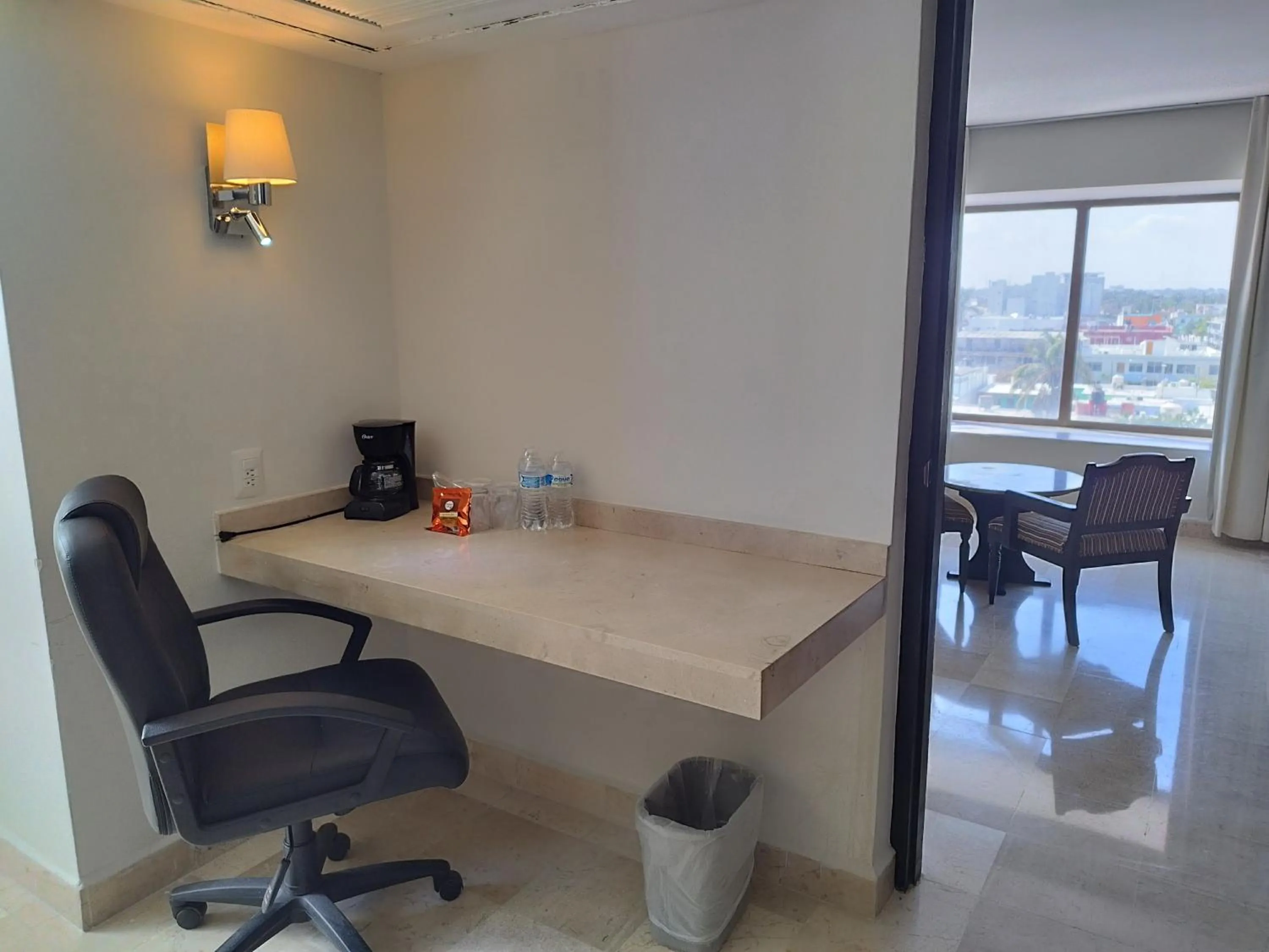 Seating area in Hotel Mar y Tierra