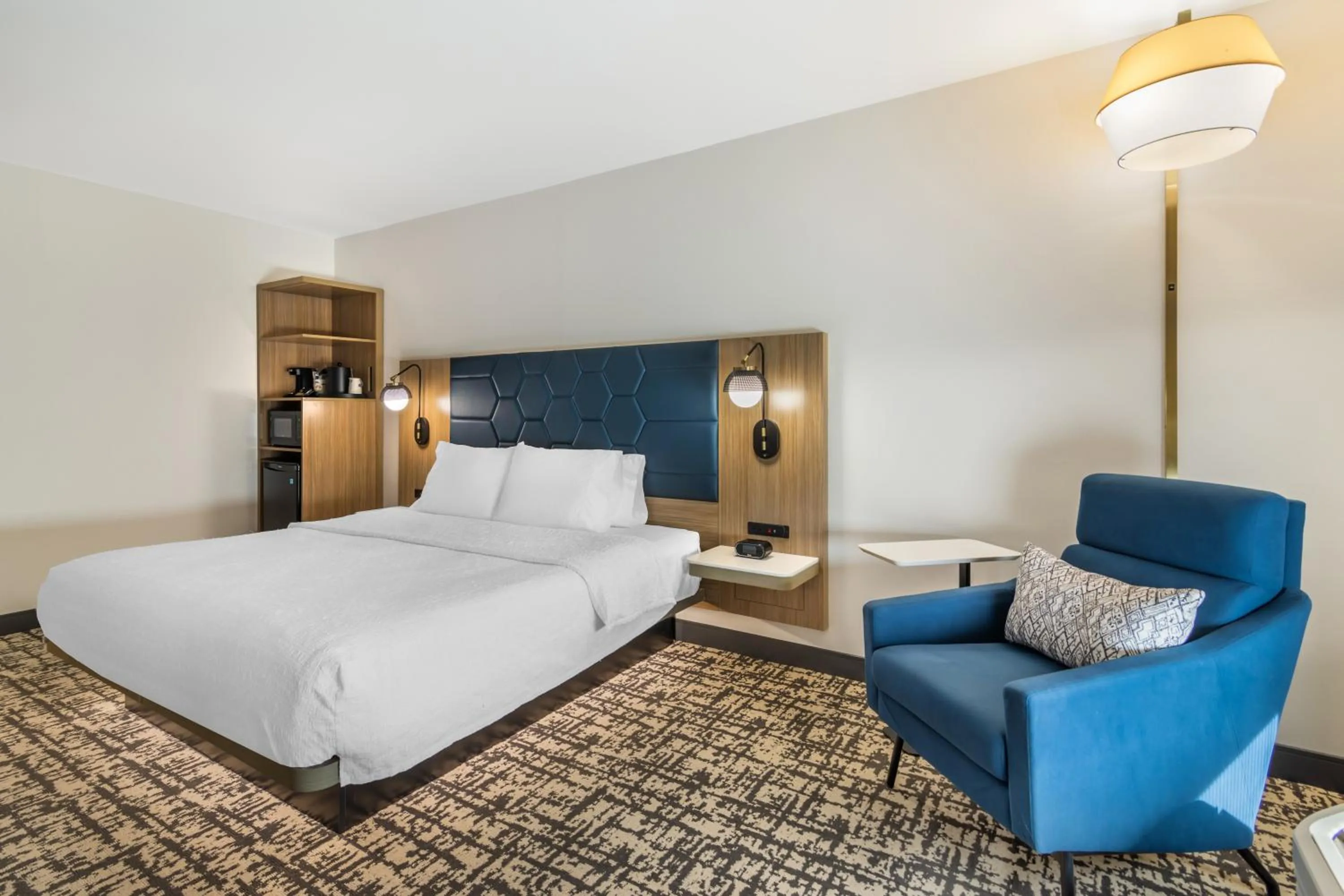 Bed in Hampton Inn Atlanta-Stockbridge