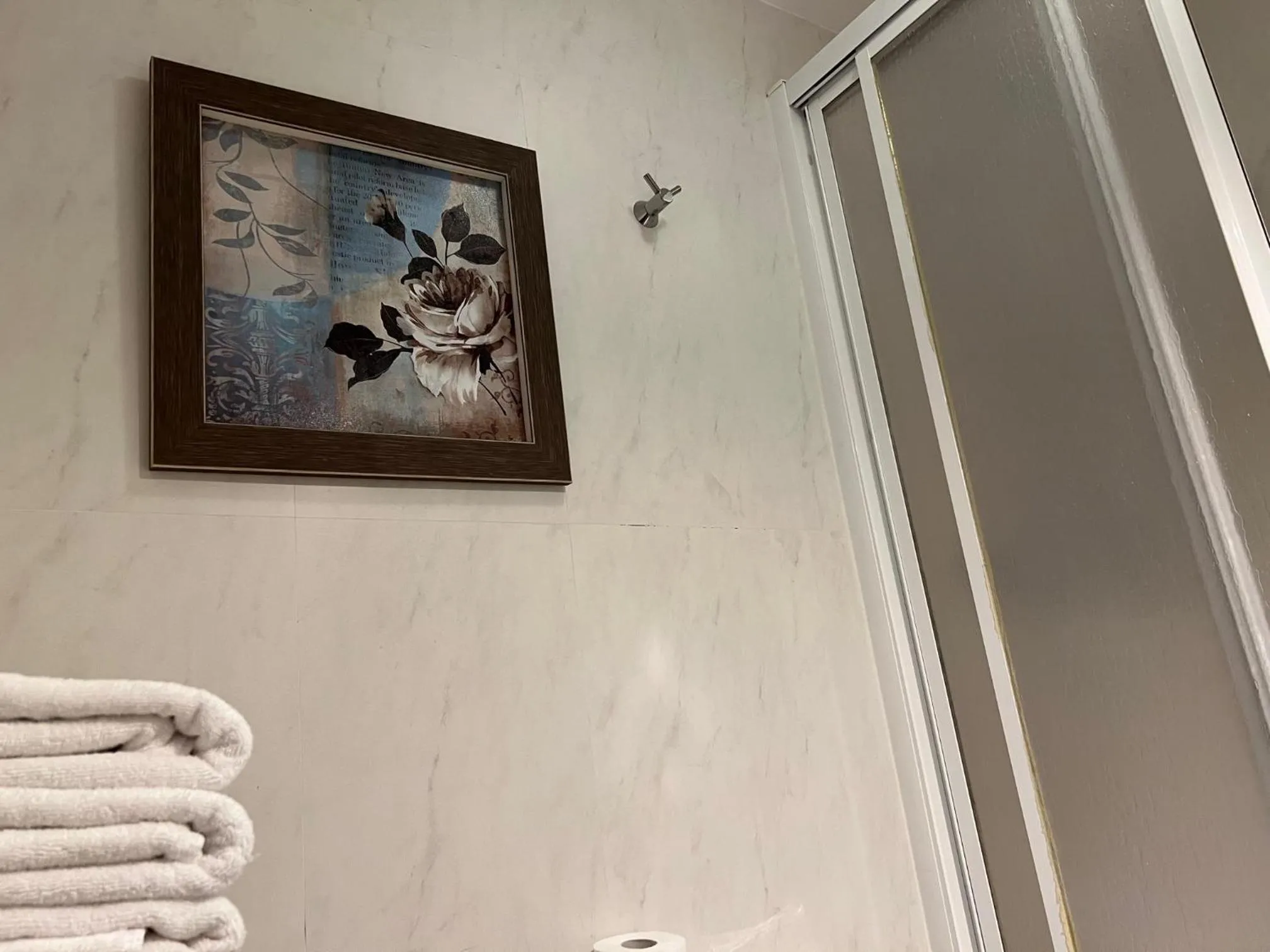 Bathroom in THC Bergantin Hostel