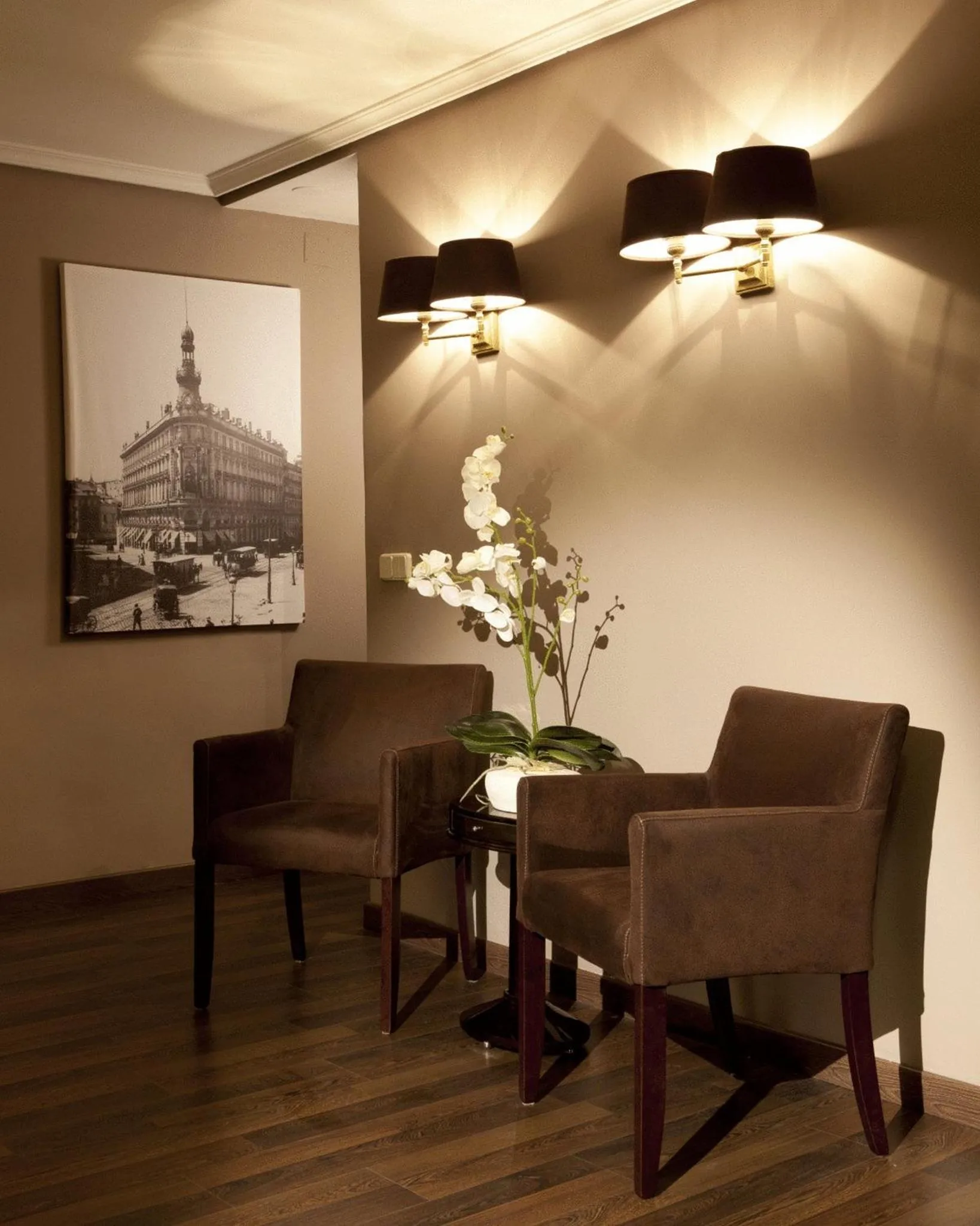 Seating area in THC Bergantin Hostel