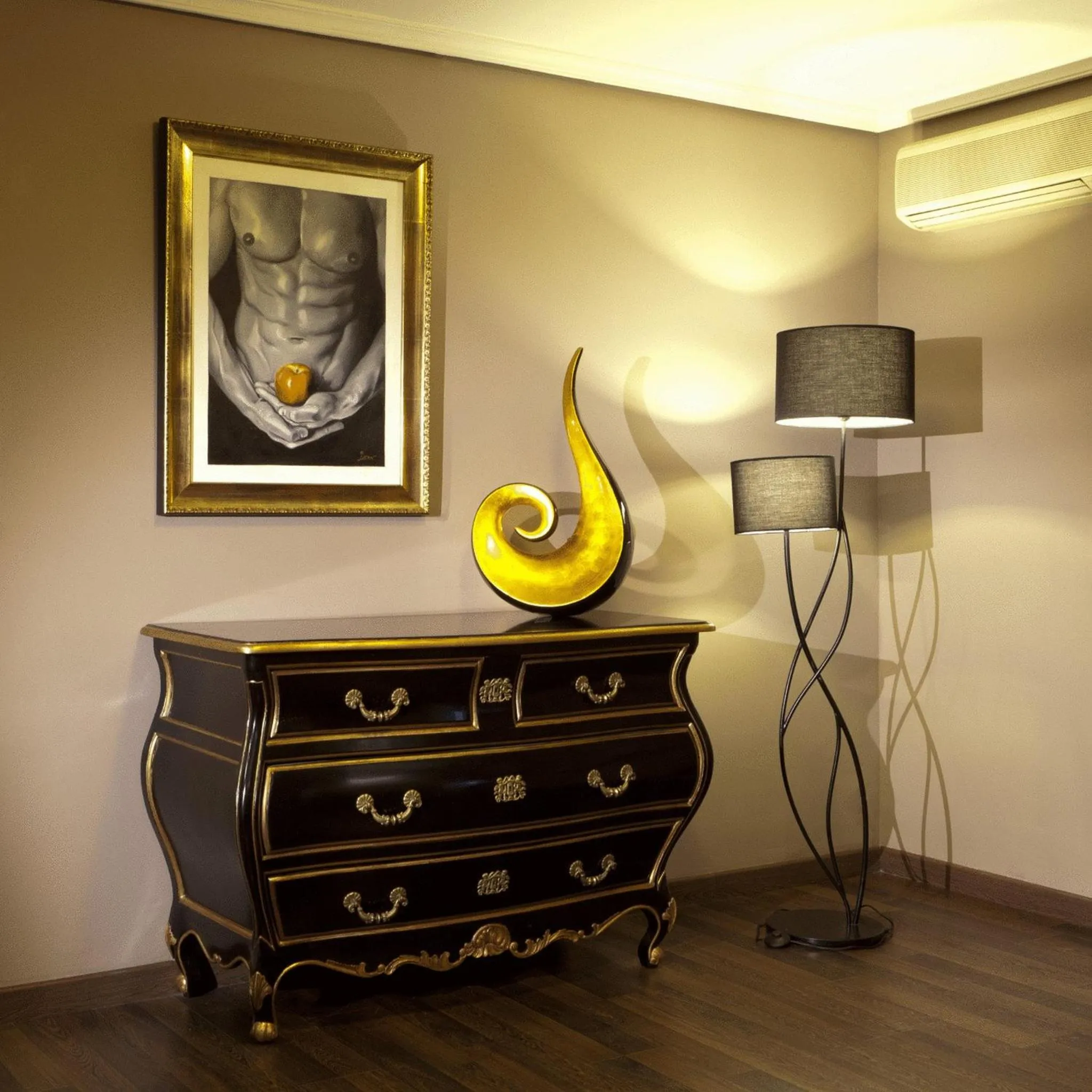 Decorative detail in THC Bergantin Hostel