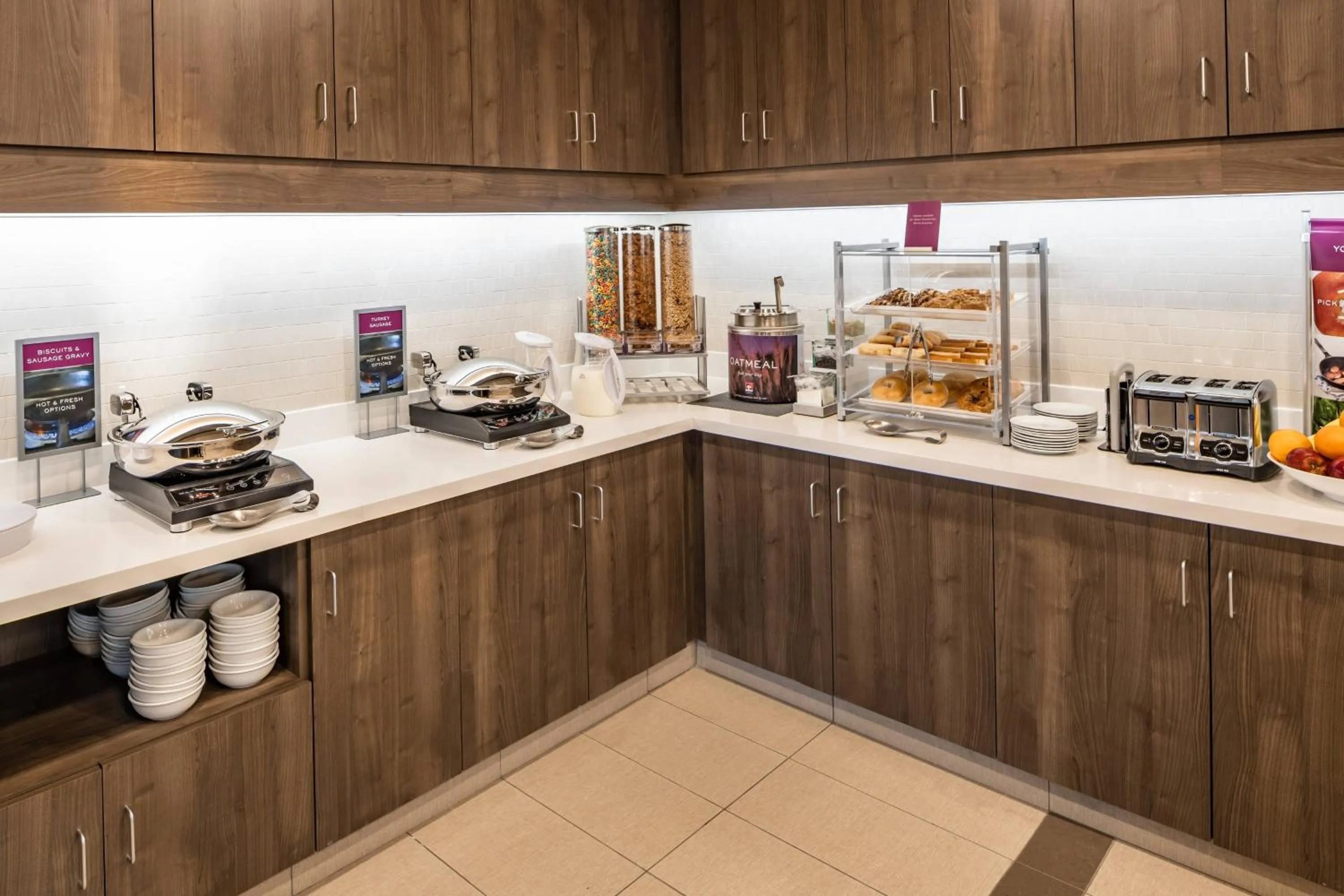 Breakfast in Residence Inn by Marriott Dallas at The Canyon