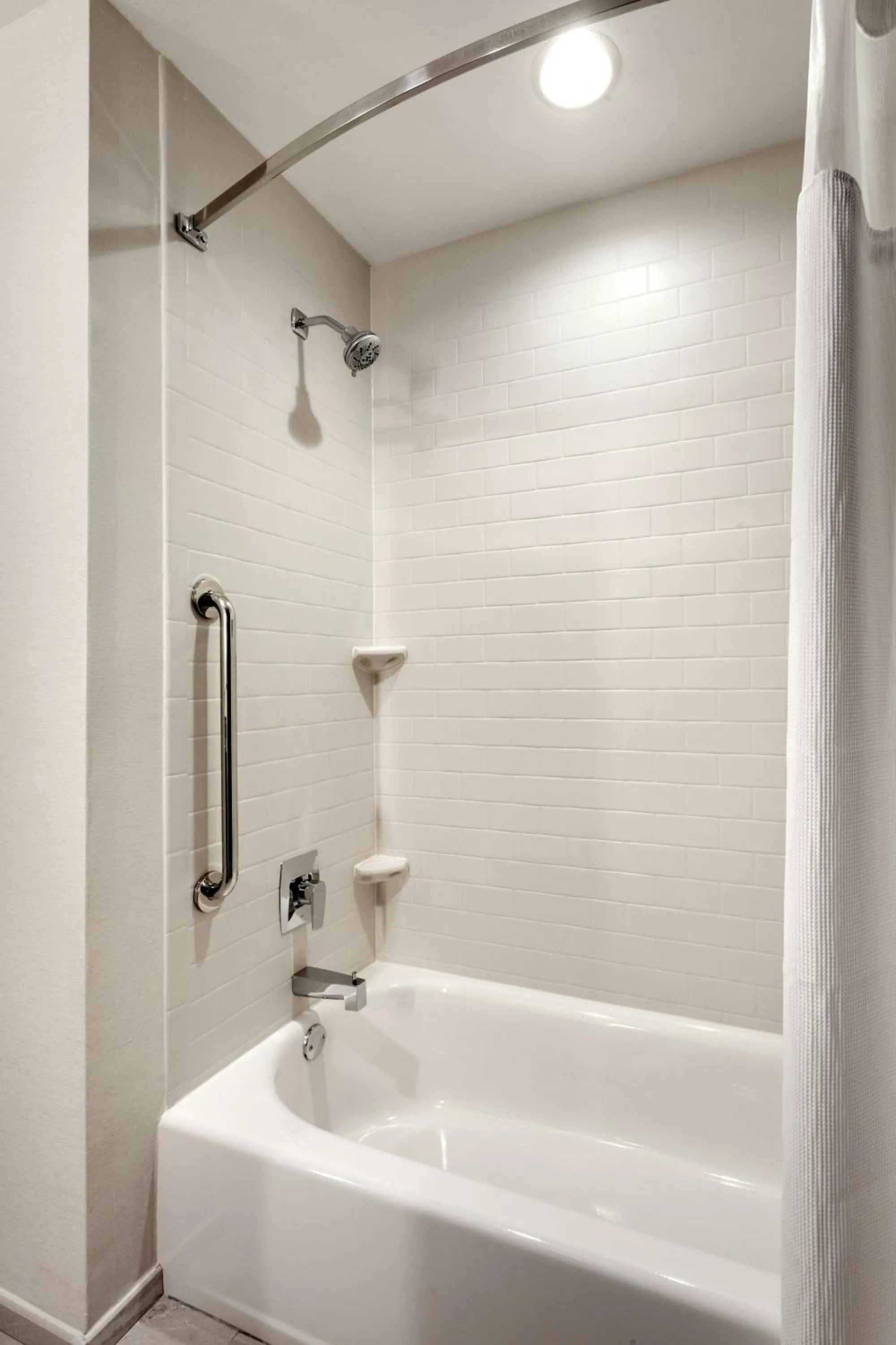 Bathroom in Fairfield Inn & Suites by Marriott Fort Smith