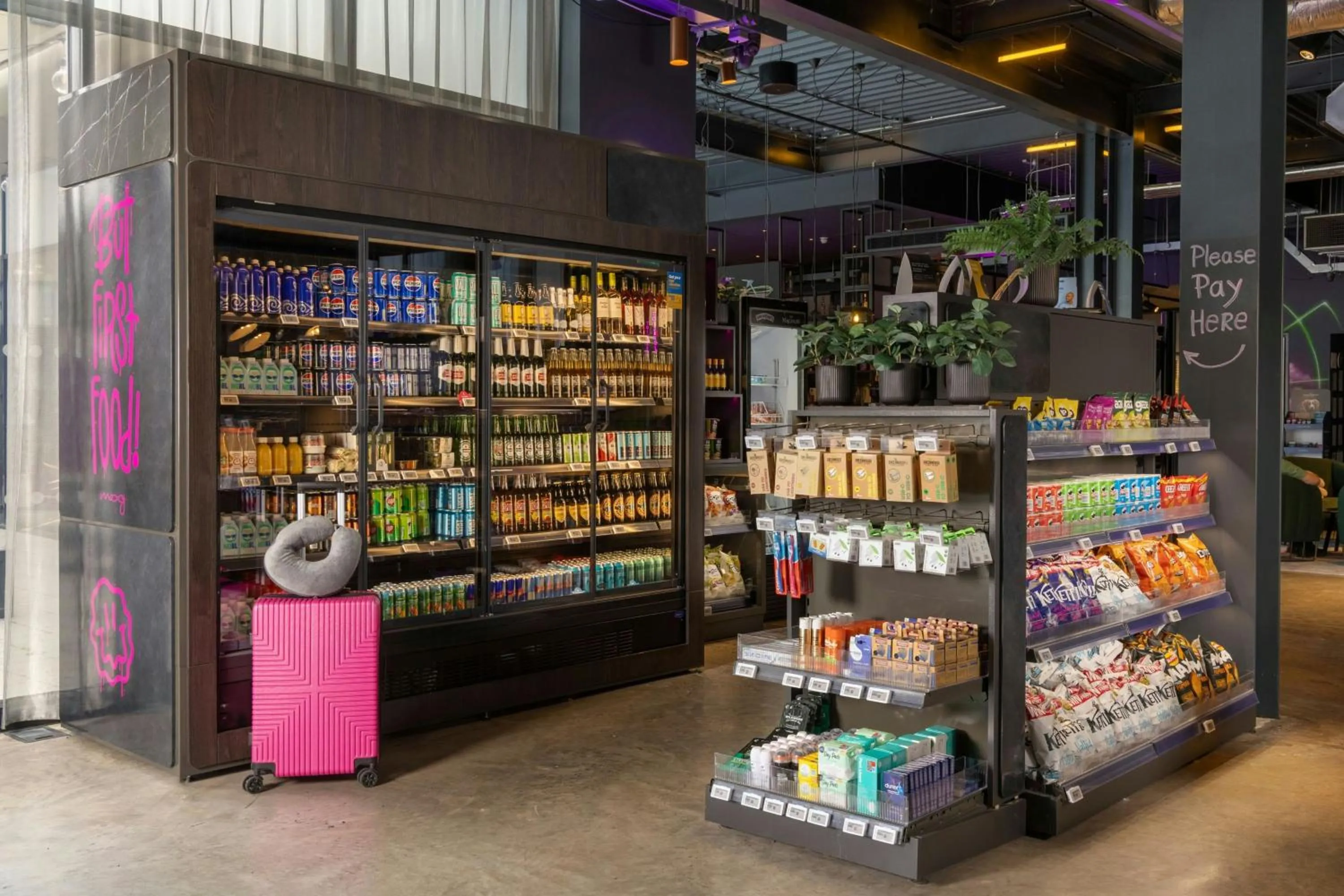 Restaurant/places to eat in Moxy London Heathrow Airport