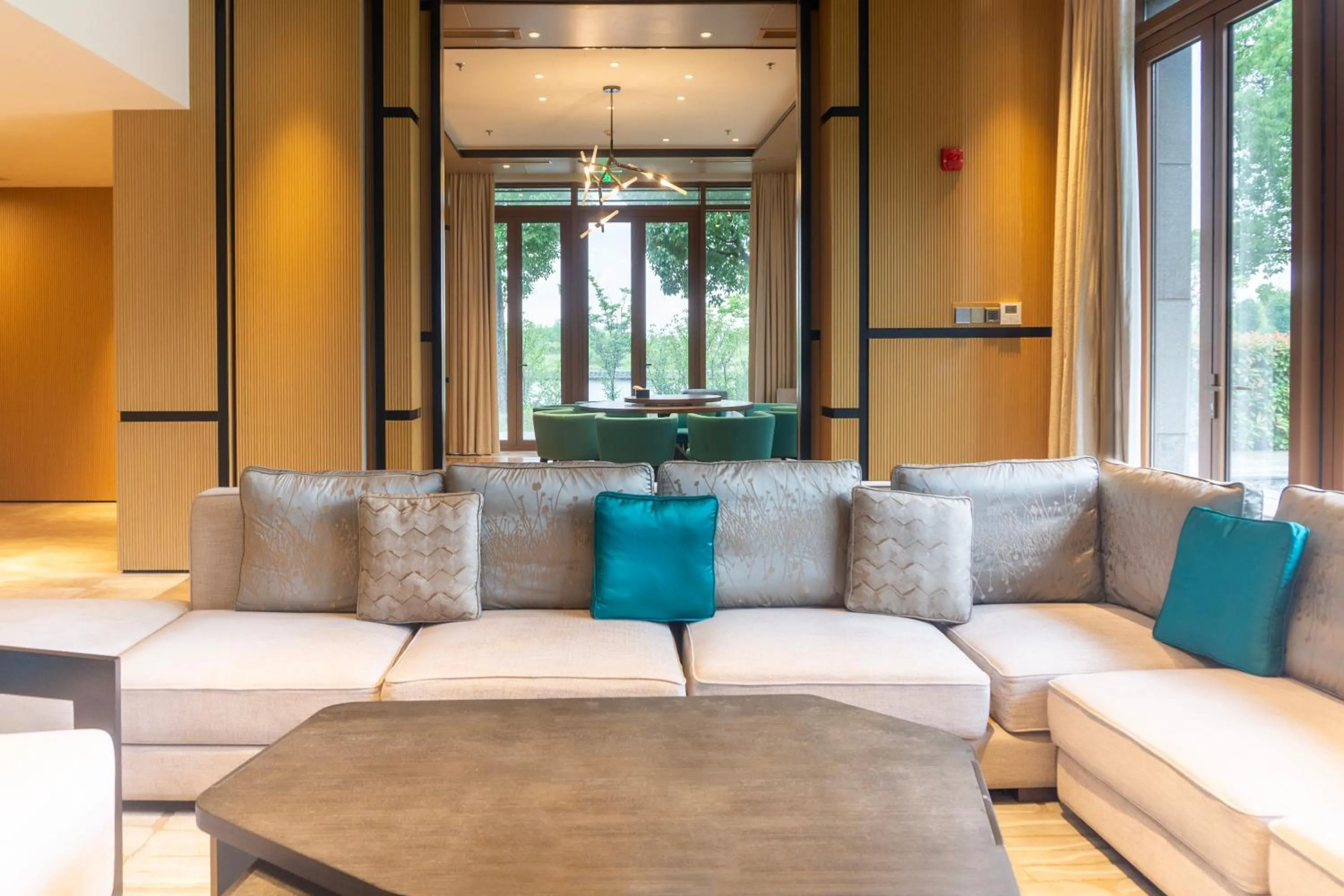 Renaissance Suzhou Taihu Lake Hotel