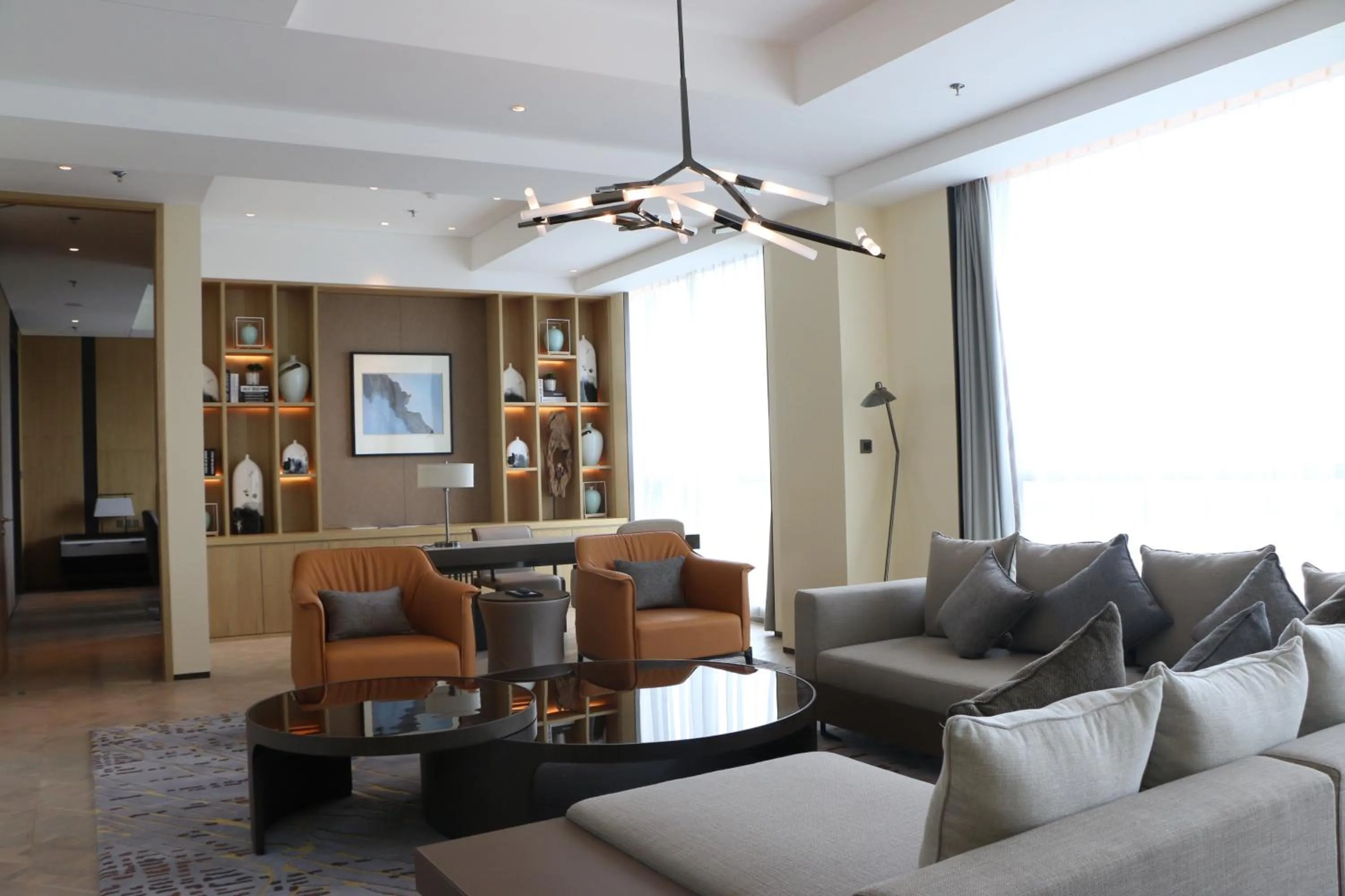 Living room in Suzhou Marriott Hotel Taihu Lake