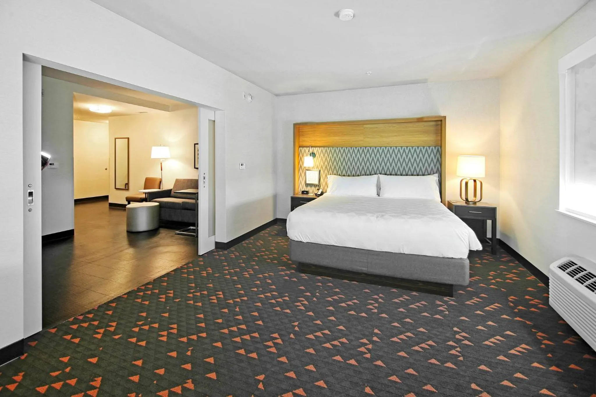 Photo of the whole room, Bed in Holiday Inn Hotel & Suites - Calgary Airport North by IHG