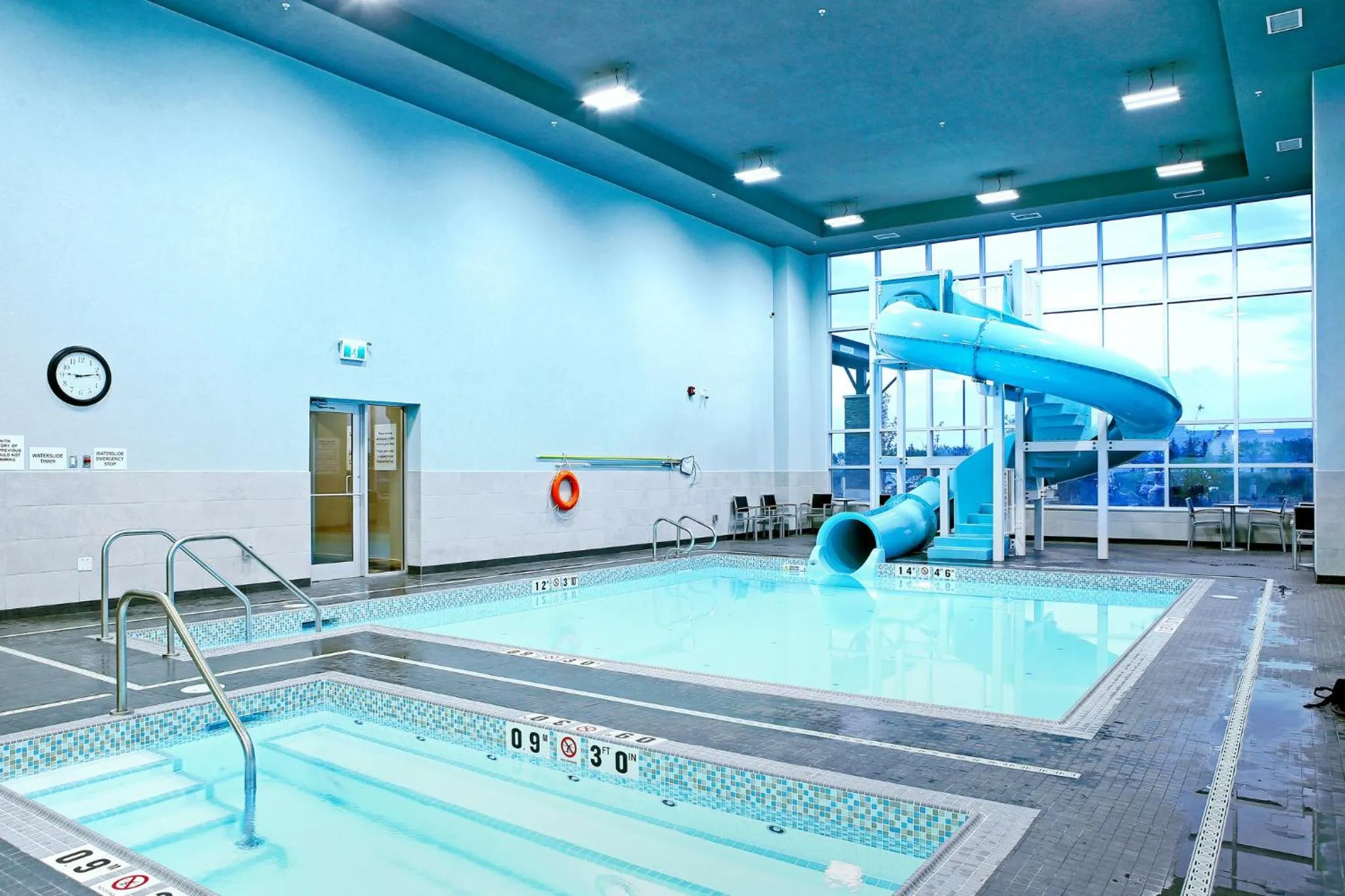 Swimming pool in Holiday Inn Hotel & Suites - Calgary Airport North by IHG