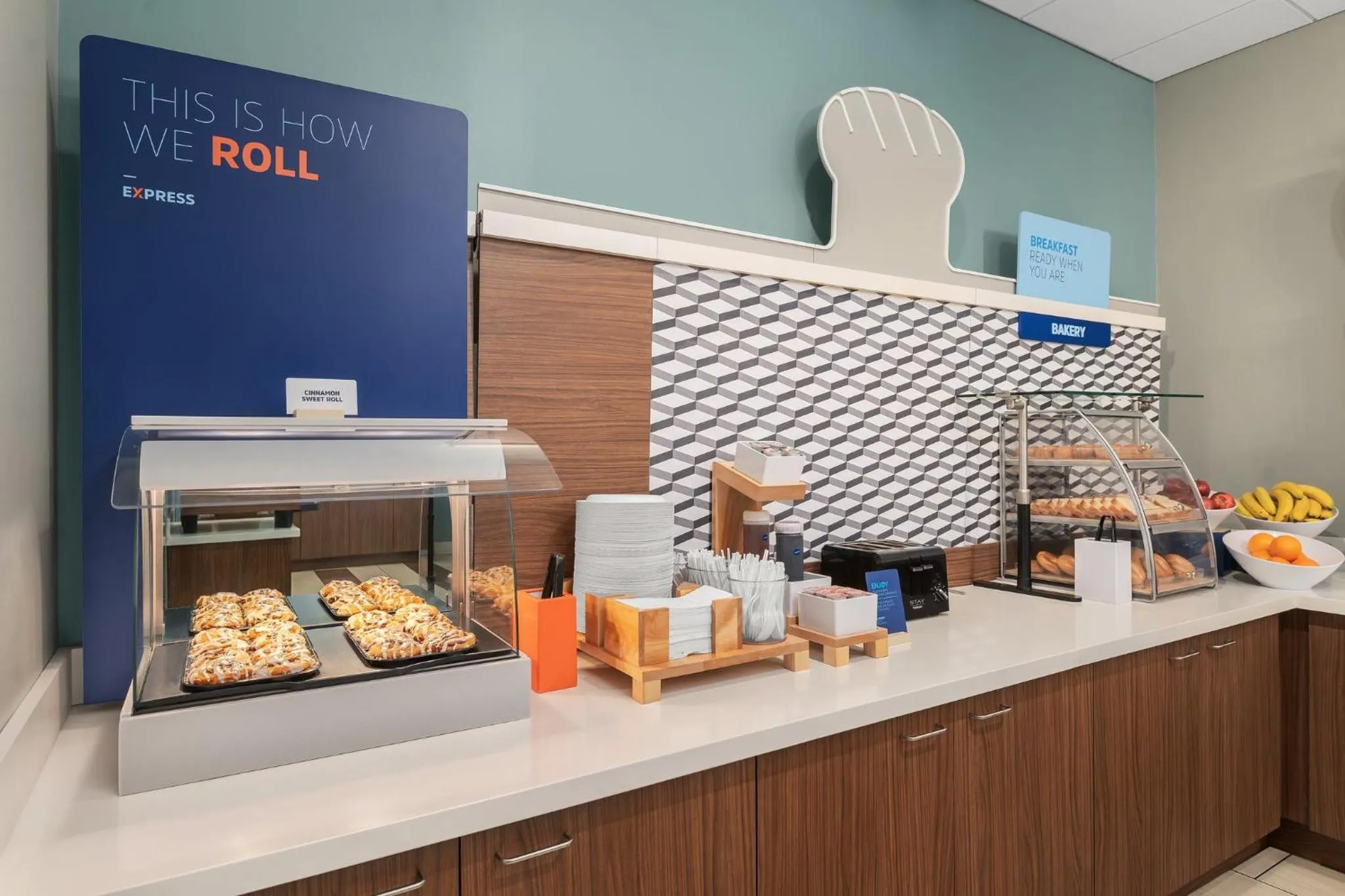 Breakfast in Holiday Inn Express Melbourne West by IHG