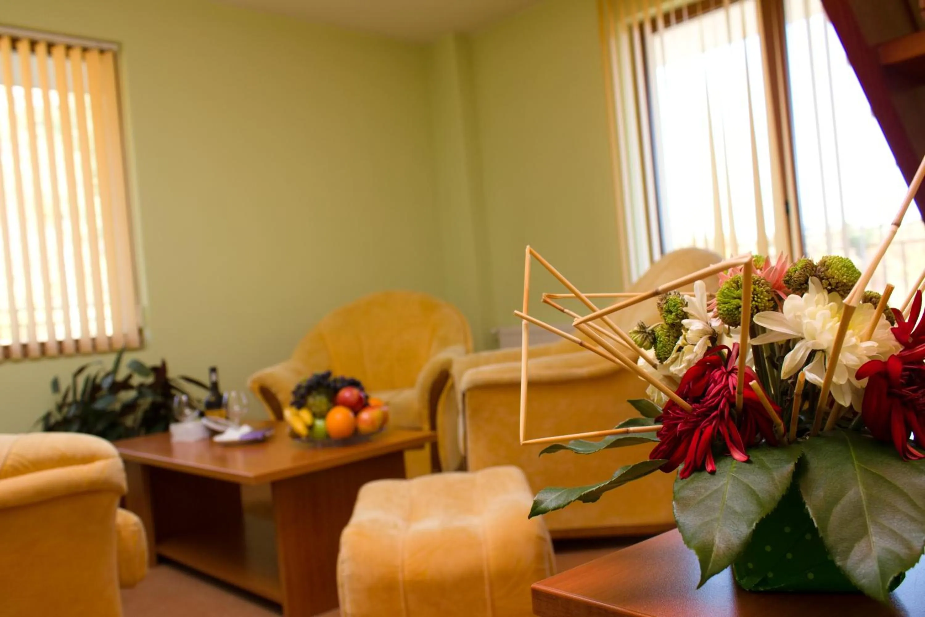 Семеен хотел Кристал