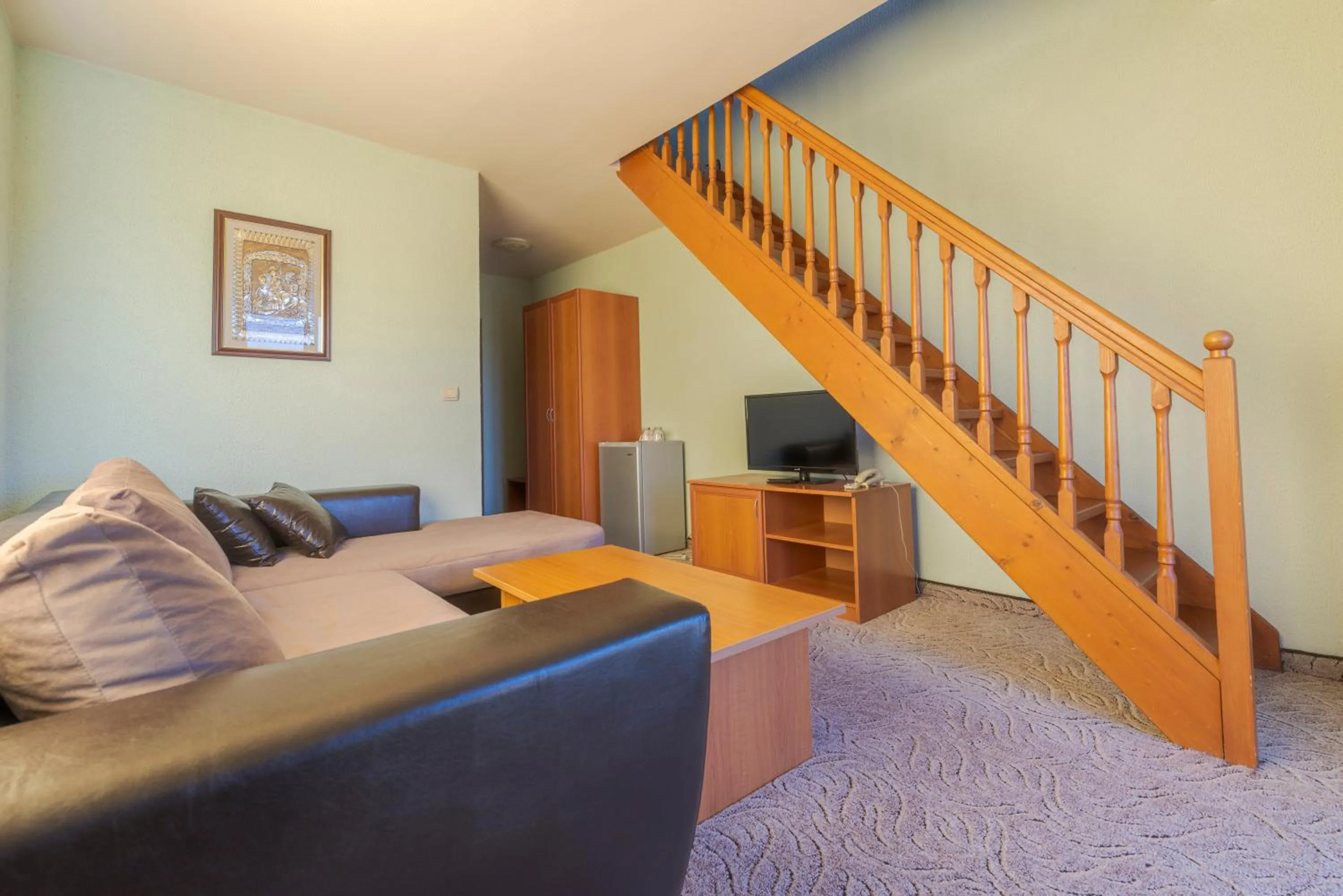 Семеен хотел Кристал