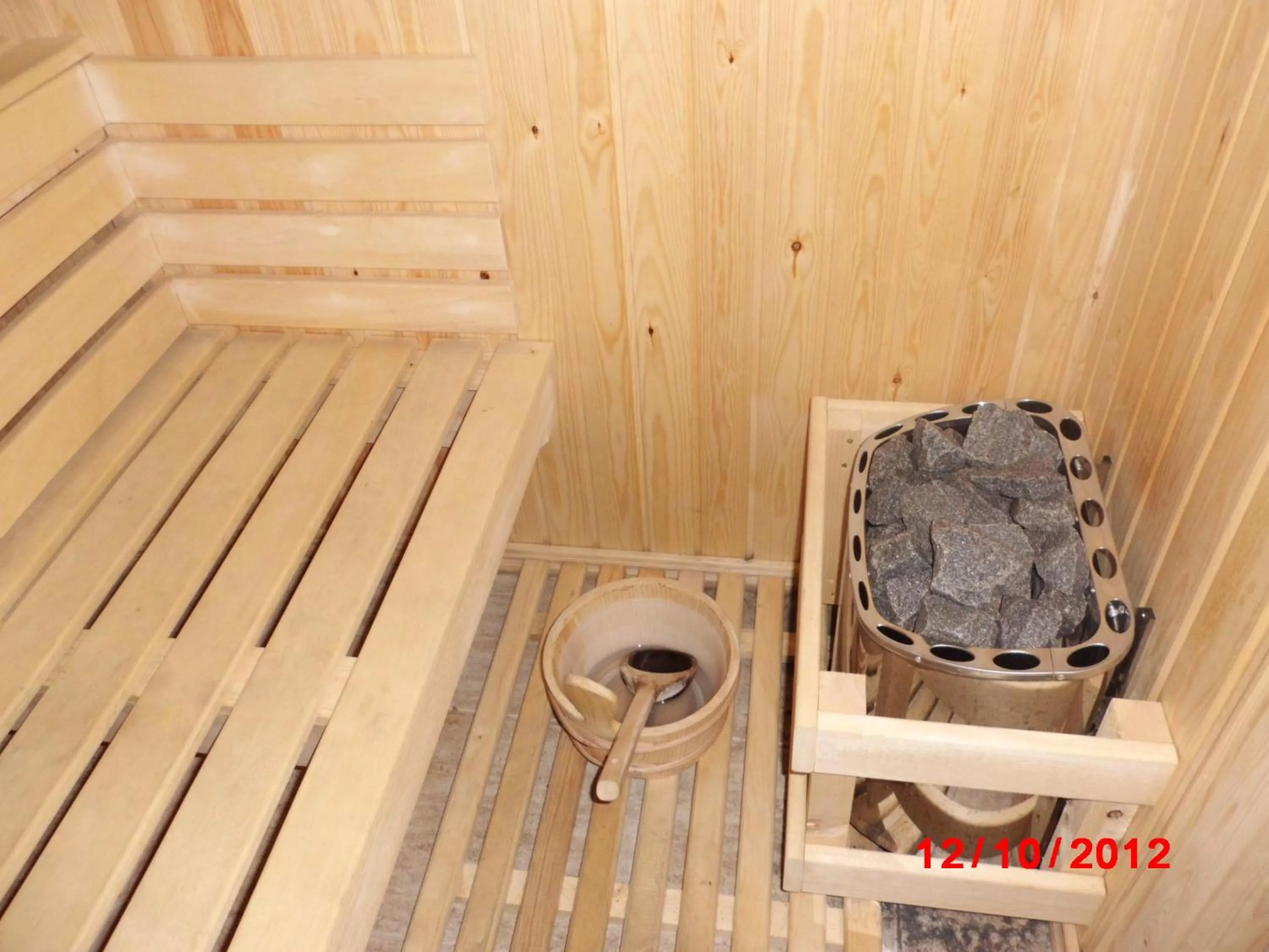 Spa and wellness centre/facilities in Семеен хотел Кристал