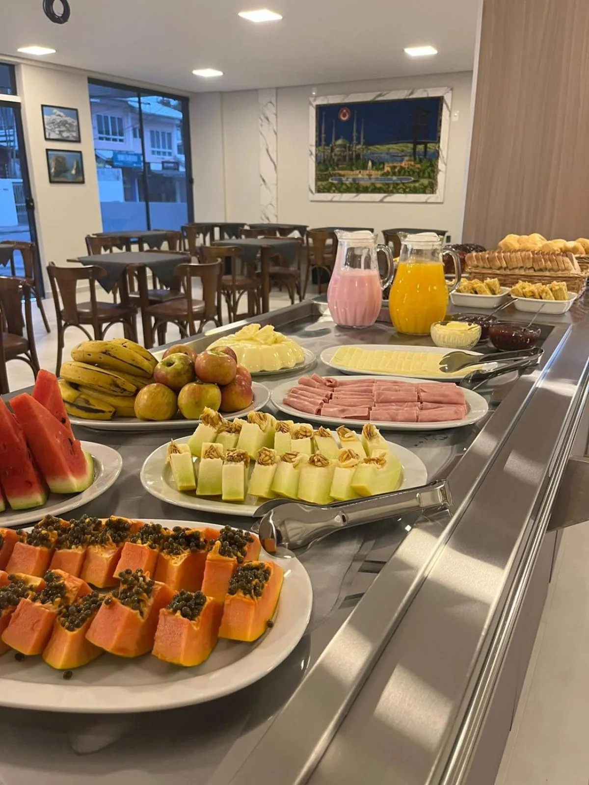Buffet breakfast in Monte Libano Apart Hotel