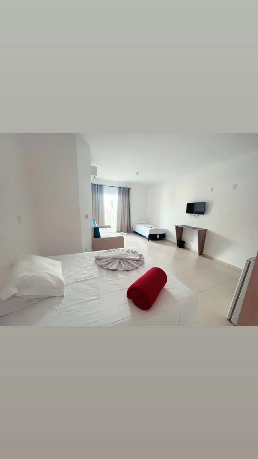 Photo of the whole room, Bed in Monte Libano Apart Hotel