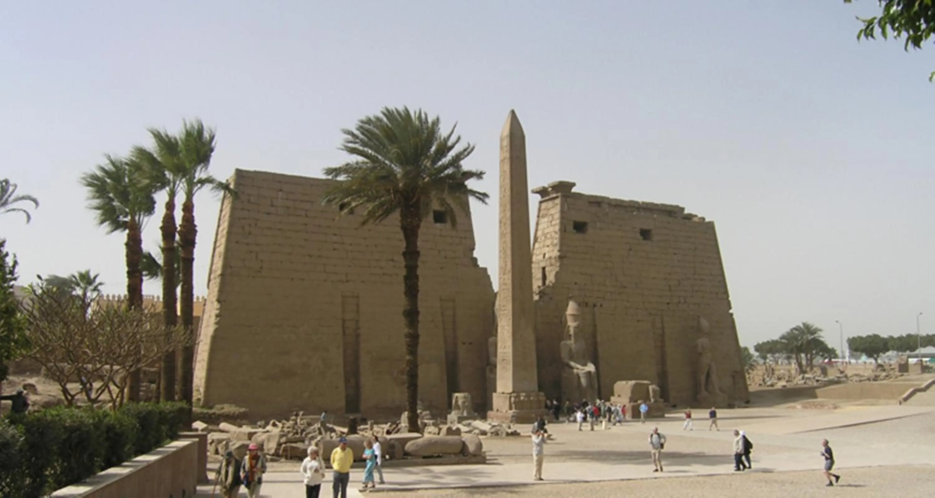 Nearby landmark in El Nakhil Hotel