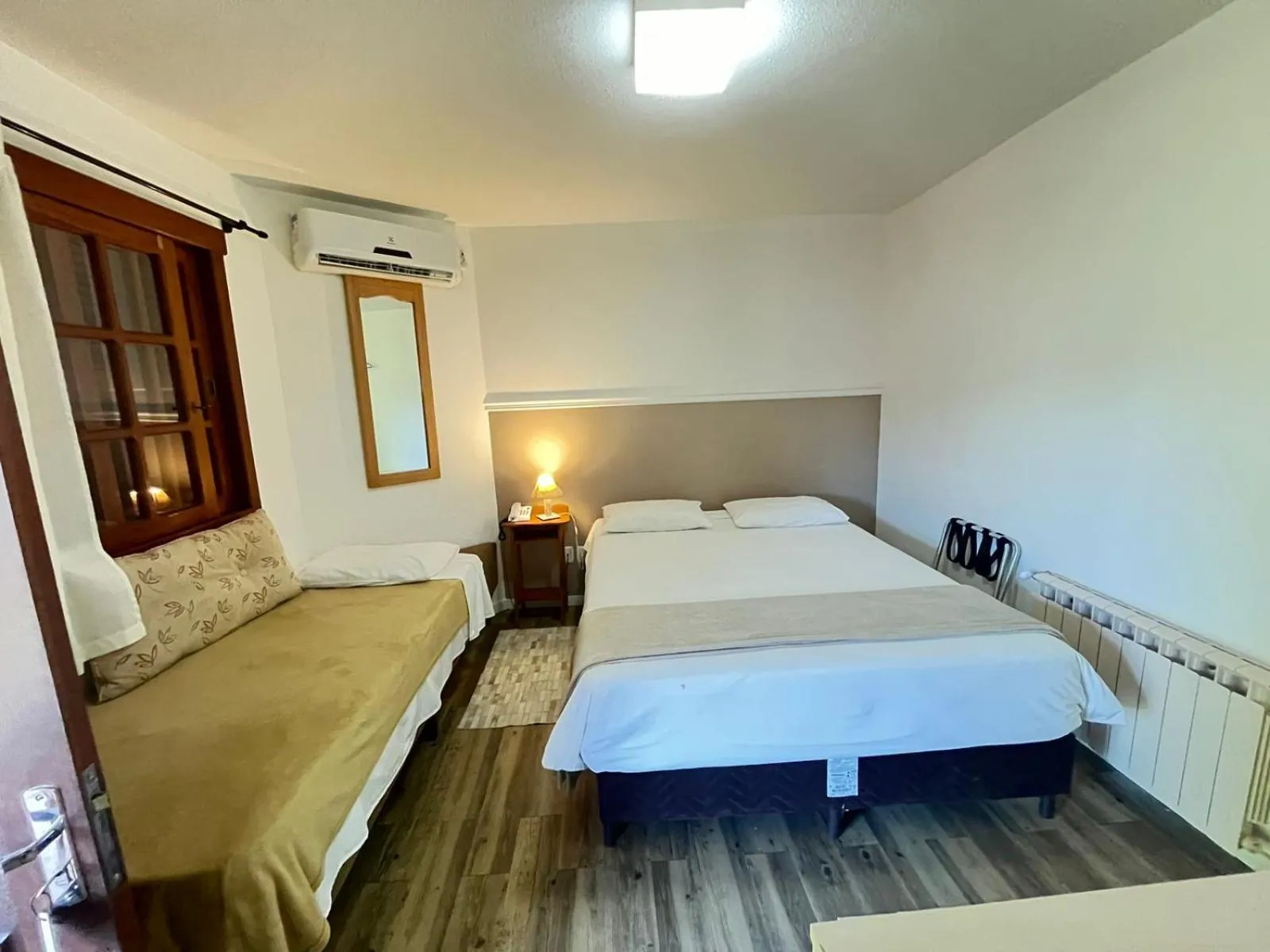 Bedroom, Bed in Pousada Rosa