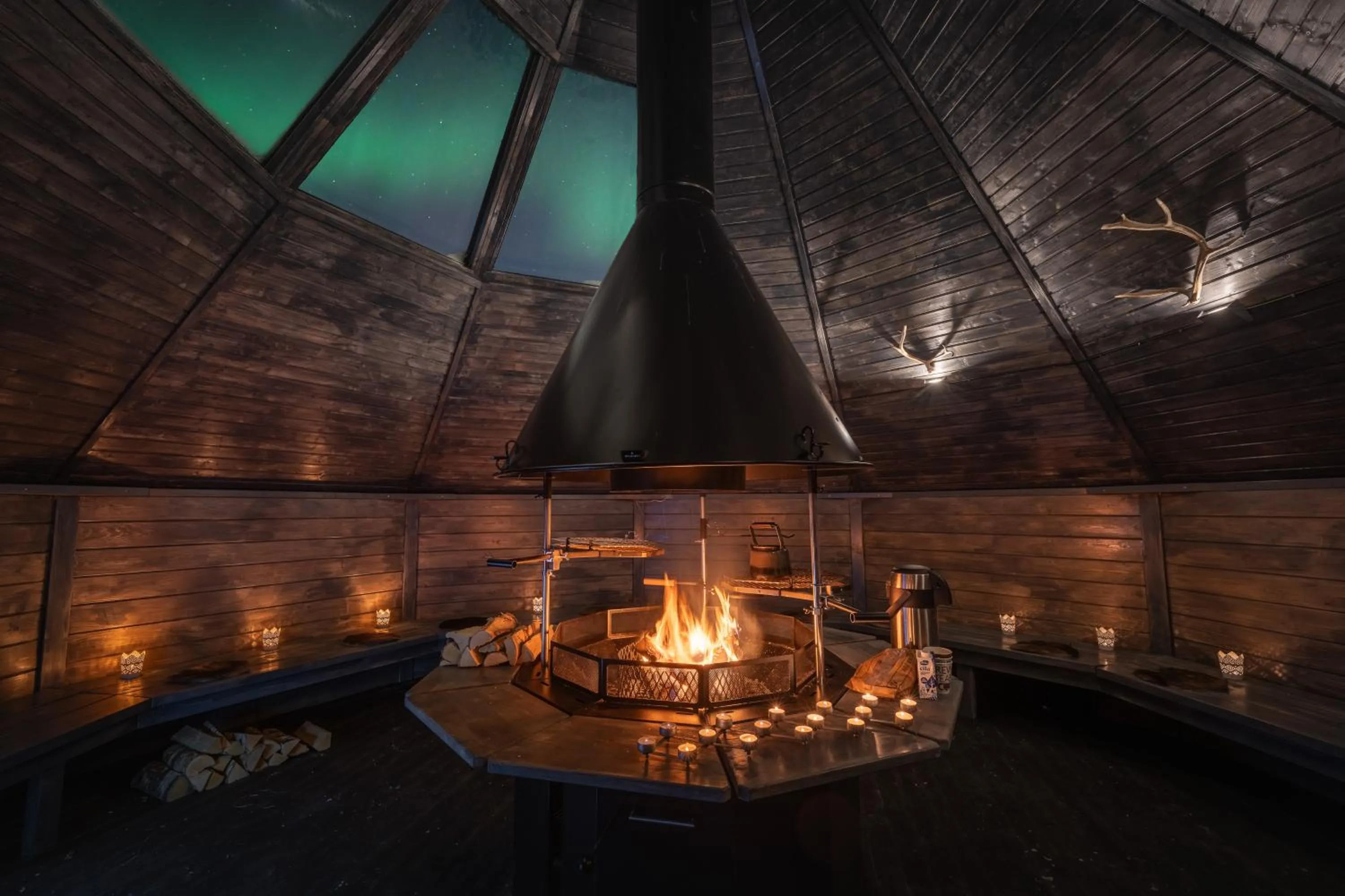 Kuukkeli Log Houses Villa Aurora "Pupula"