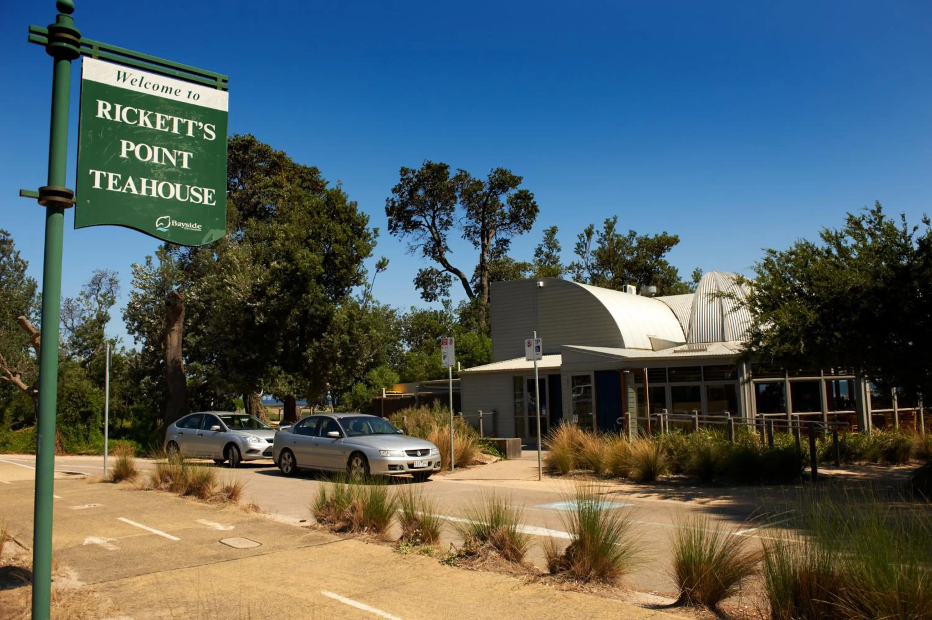 Restaurant/places to eat in Quest Cheltenham