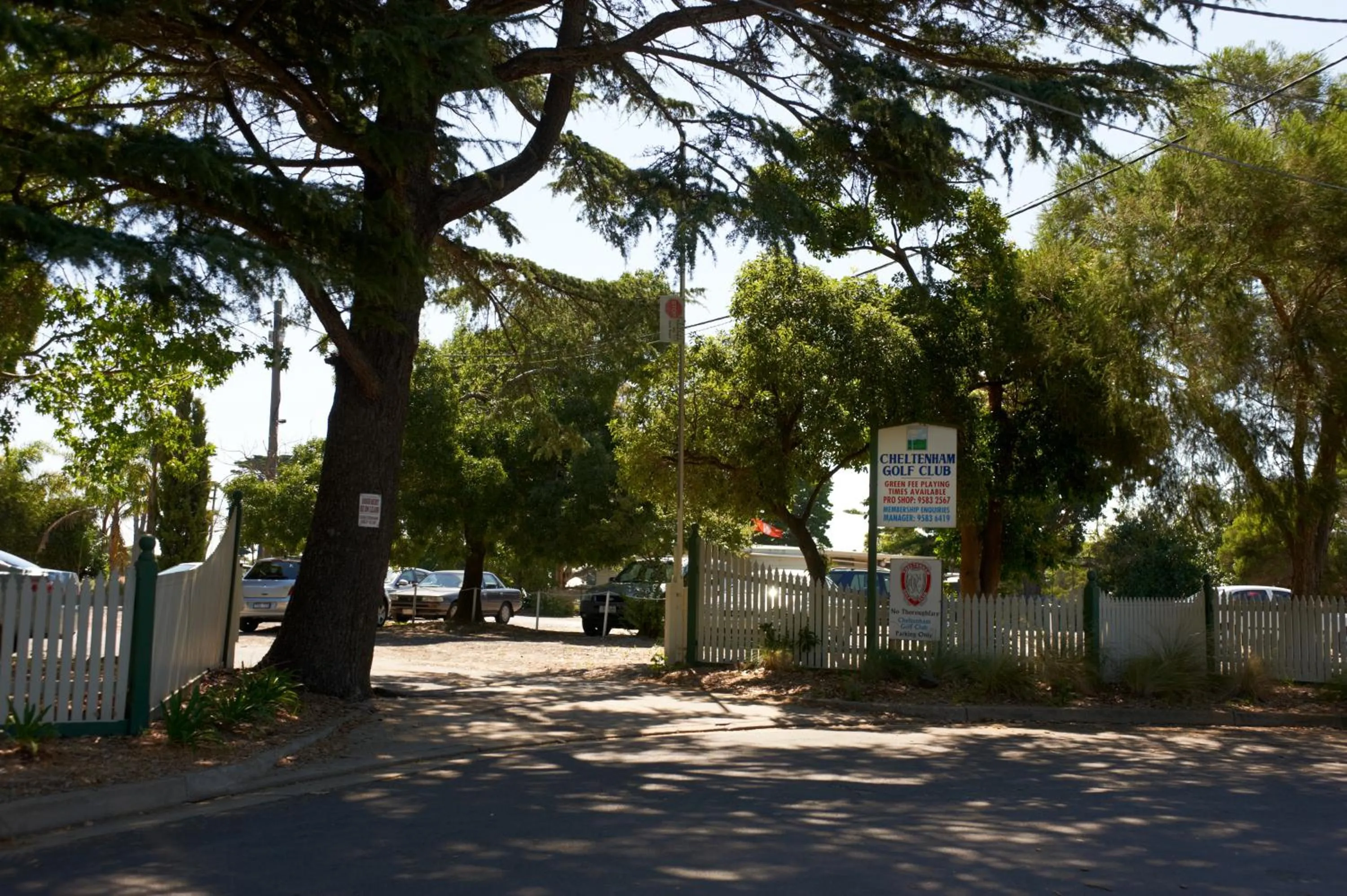 Golfcourse in Quest Cheltenham