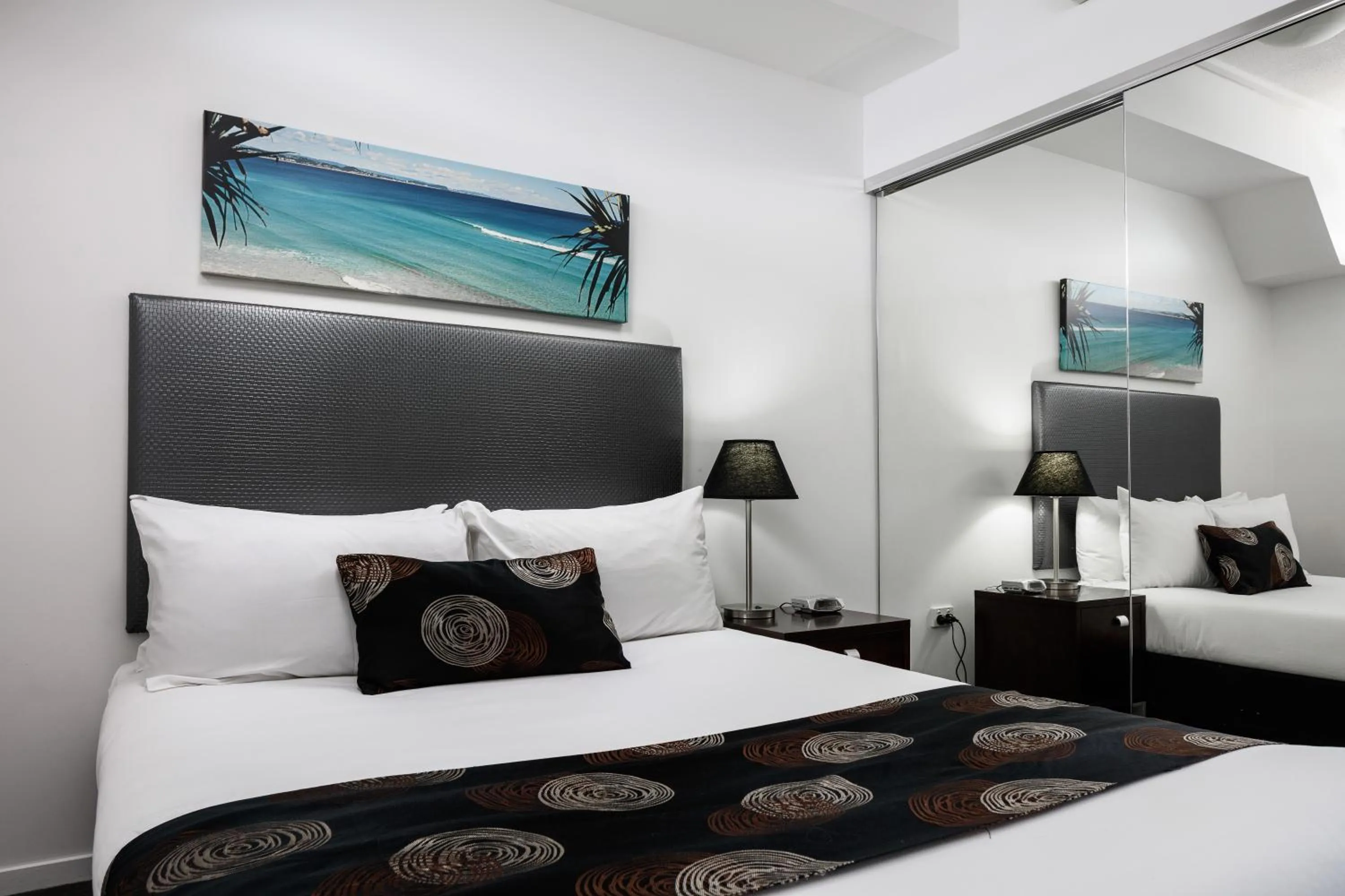 Bedroom, Bed in Central Holborn Apartments