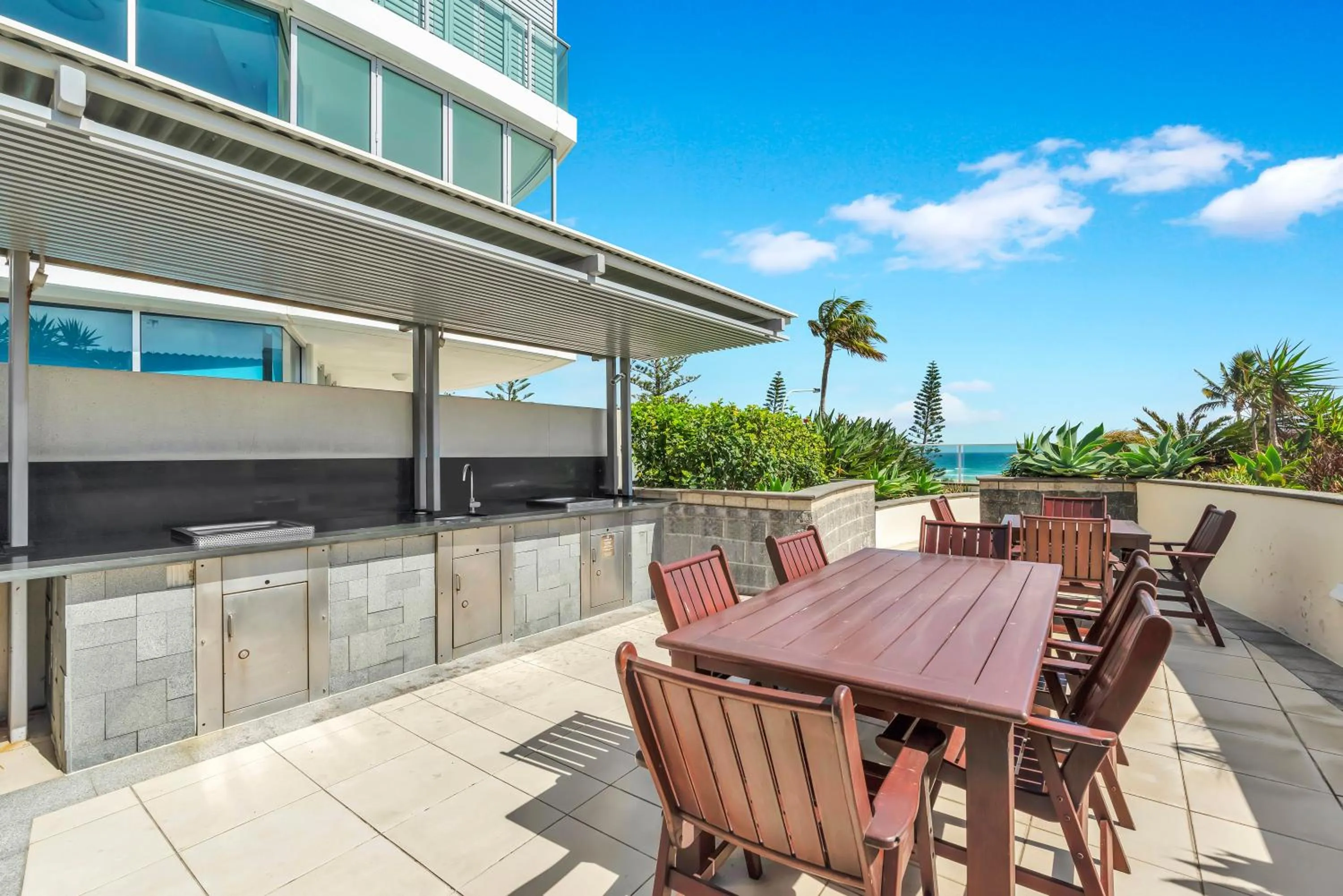 BBQ facilities in Reflection on the Sea