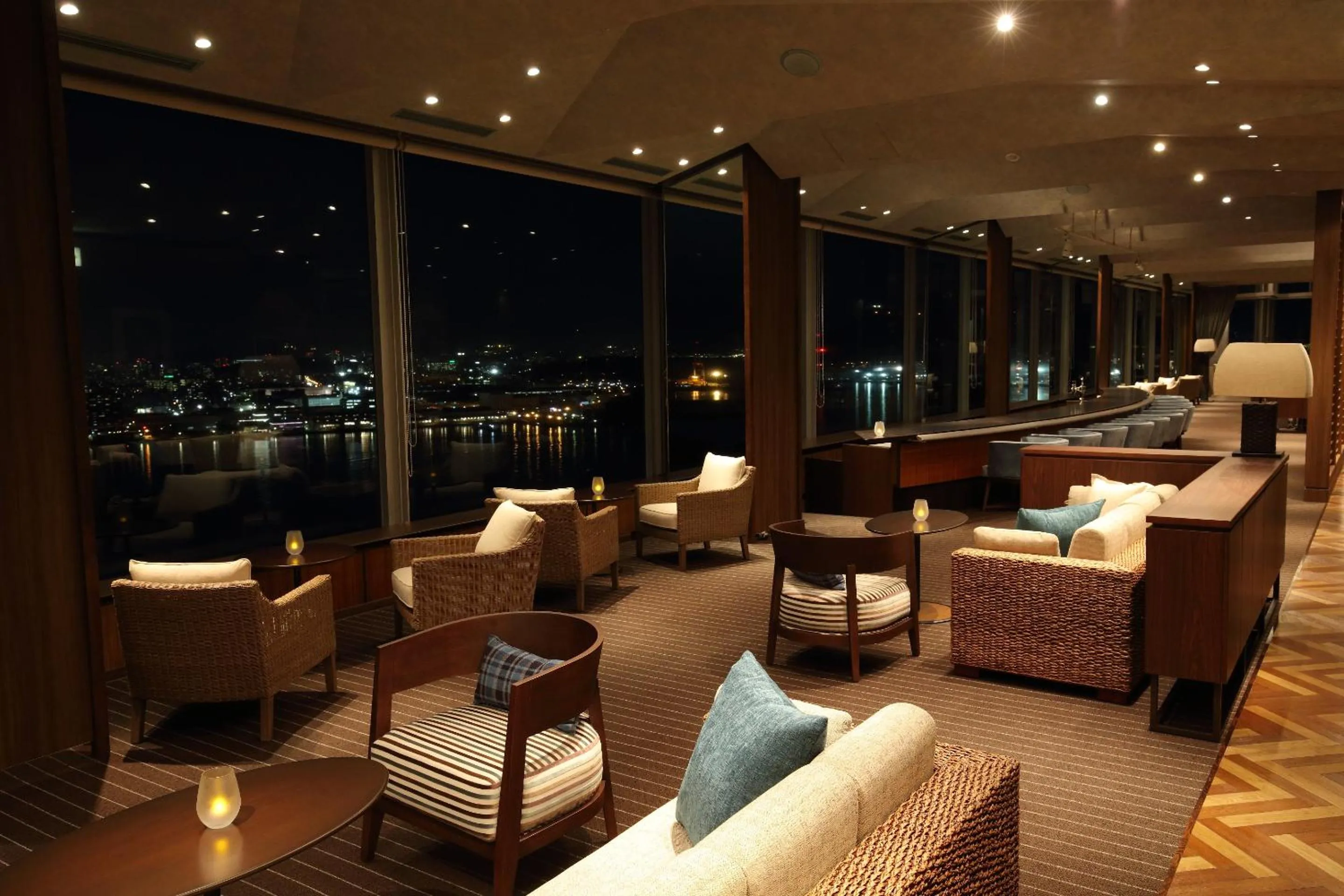 Lounge or bar in Grand Prince Hotel Hiroshima