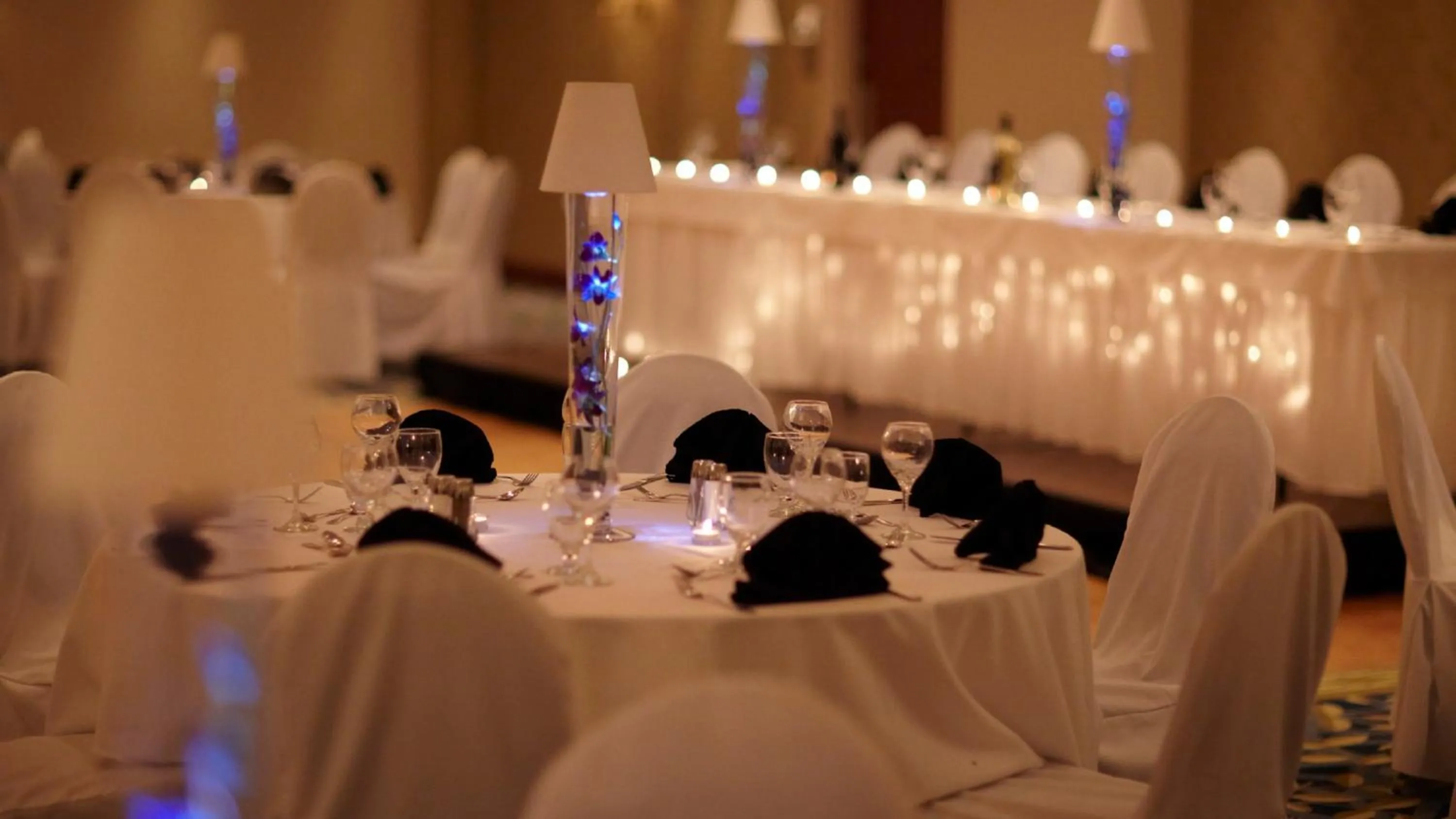 Banquet/Function facilities in Amenida Residences, Calgary