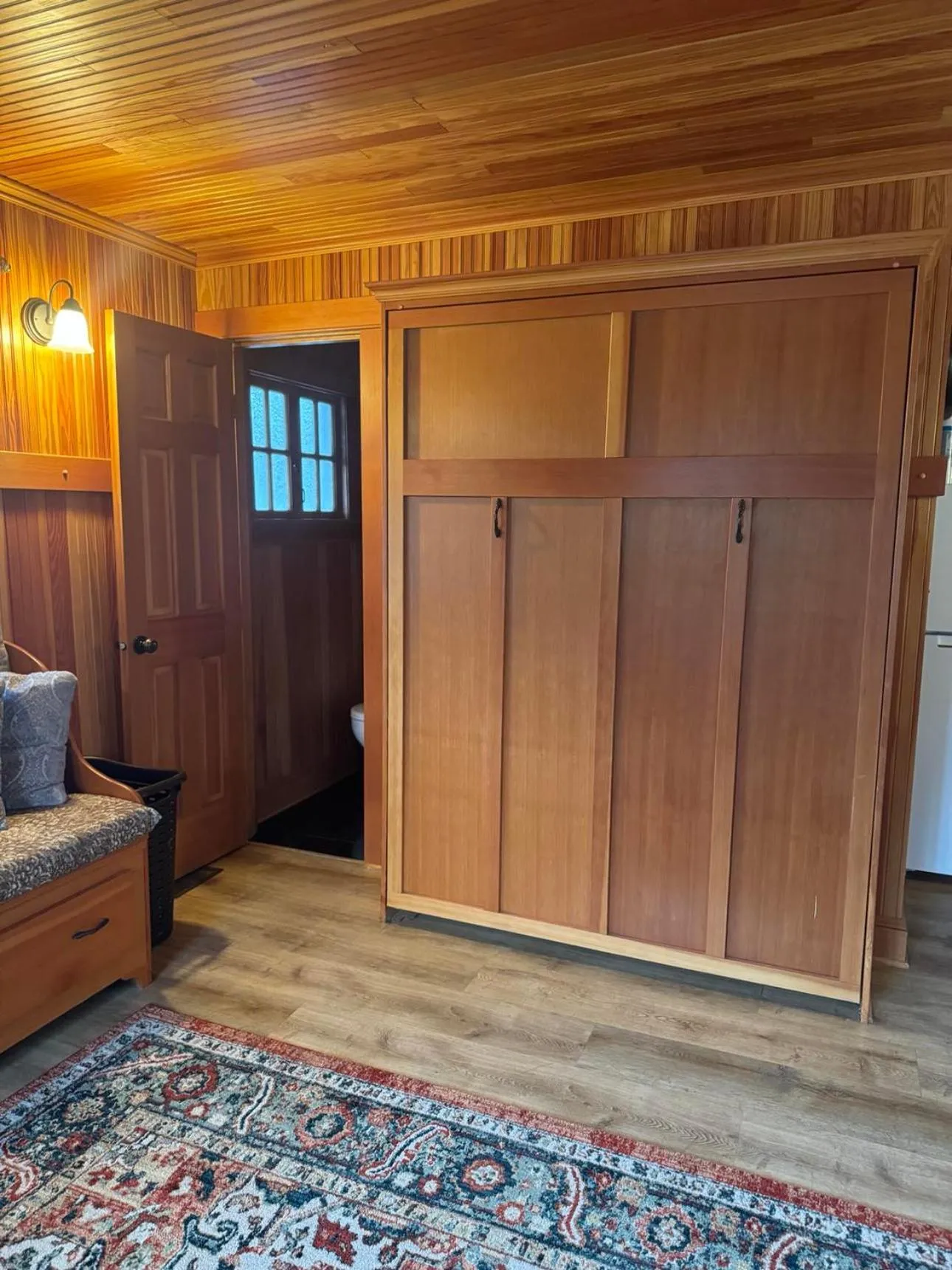 Whistling Winds Motel