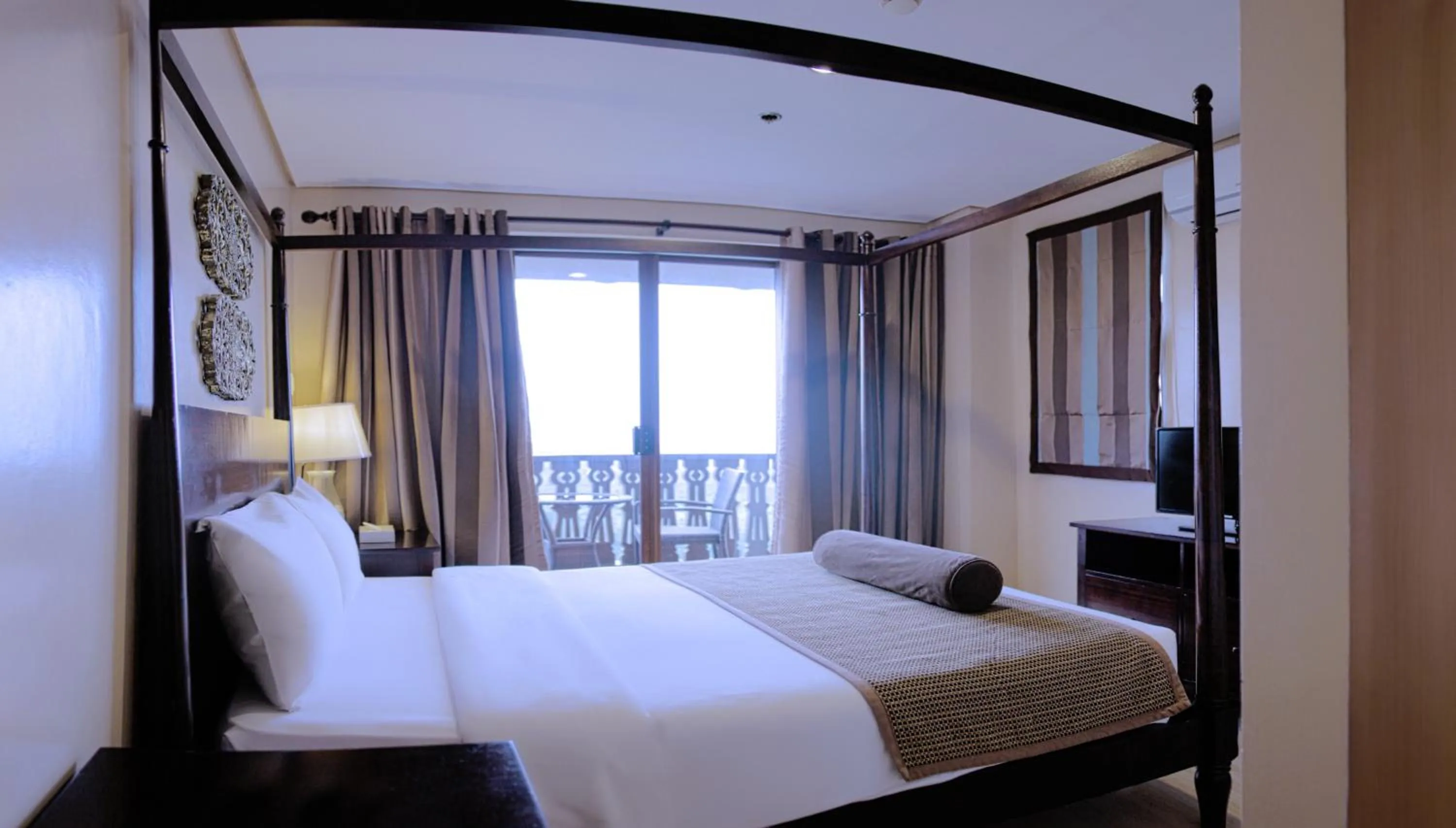 bunk bed in Crosswinds Resort Suites