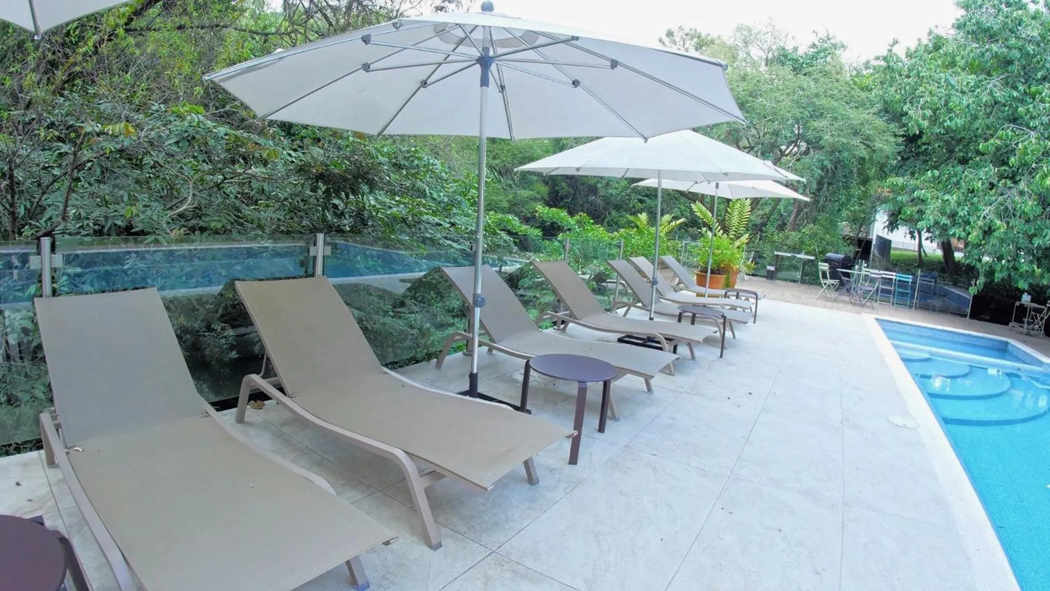 Swimming pool in Hotel Amate del Rio